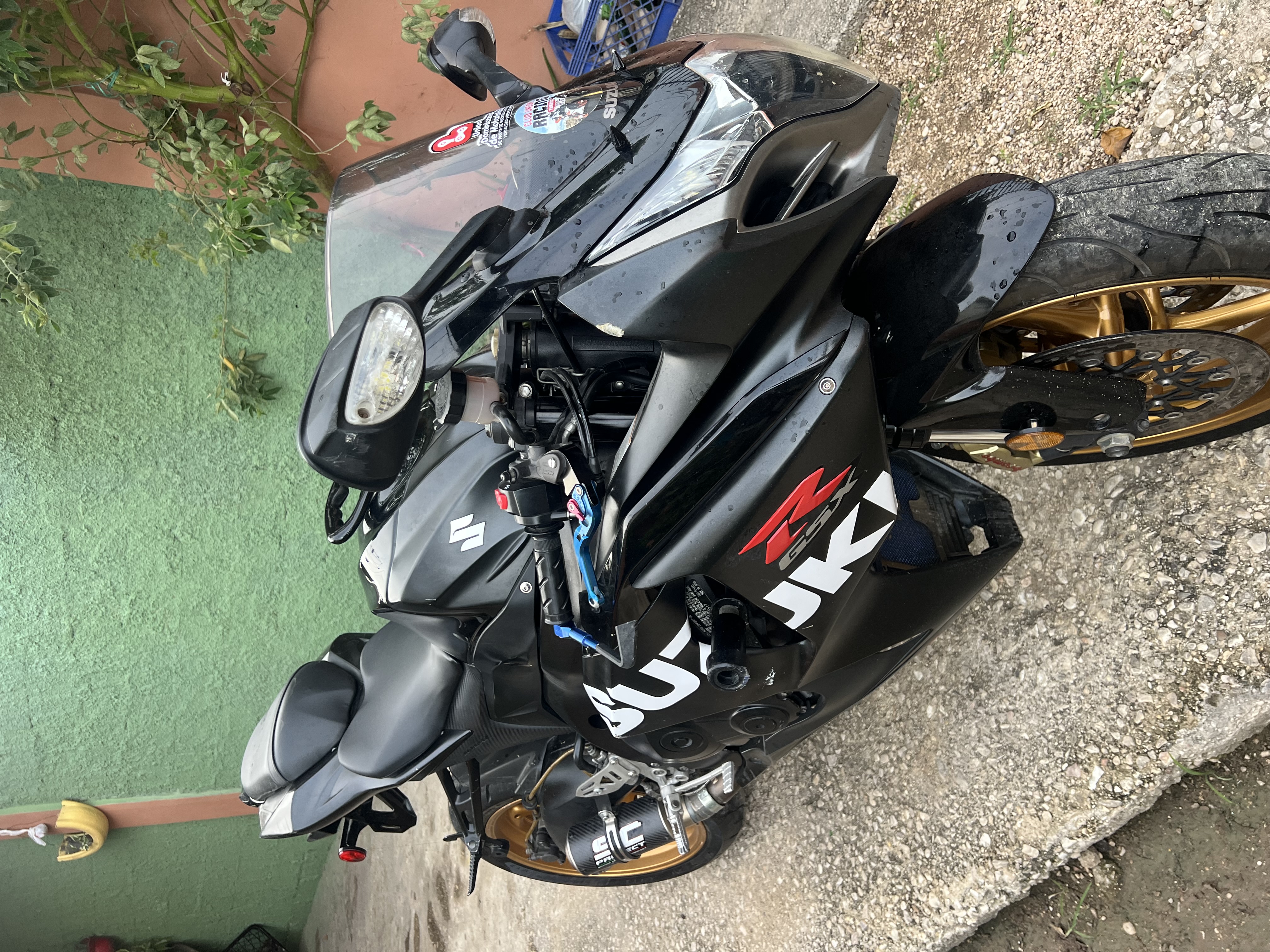 suzuki 1000 RGSX 2013