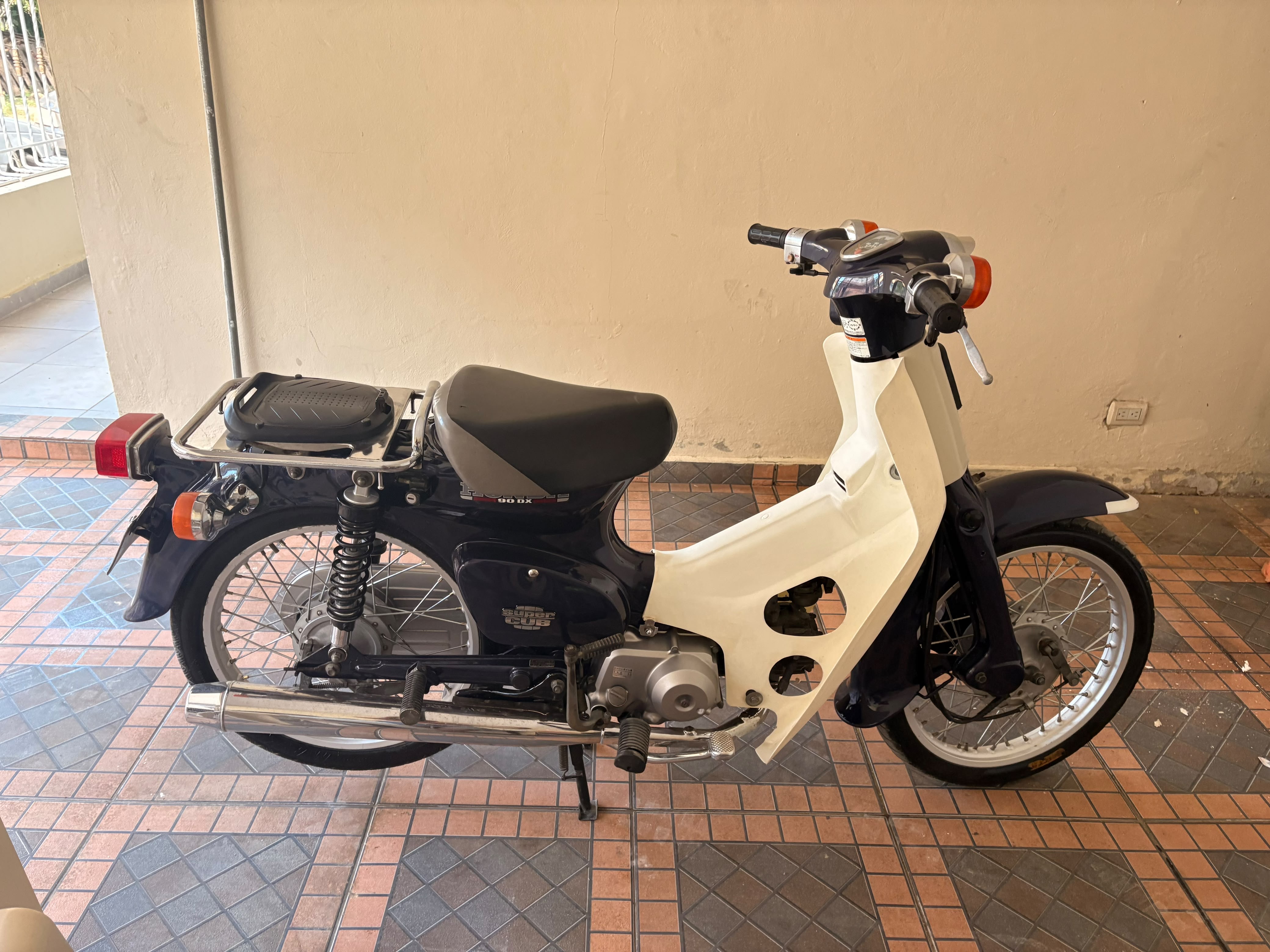 Motos - Súper CUB 90  Año 1994 

$115 negociab