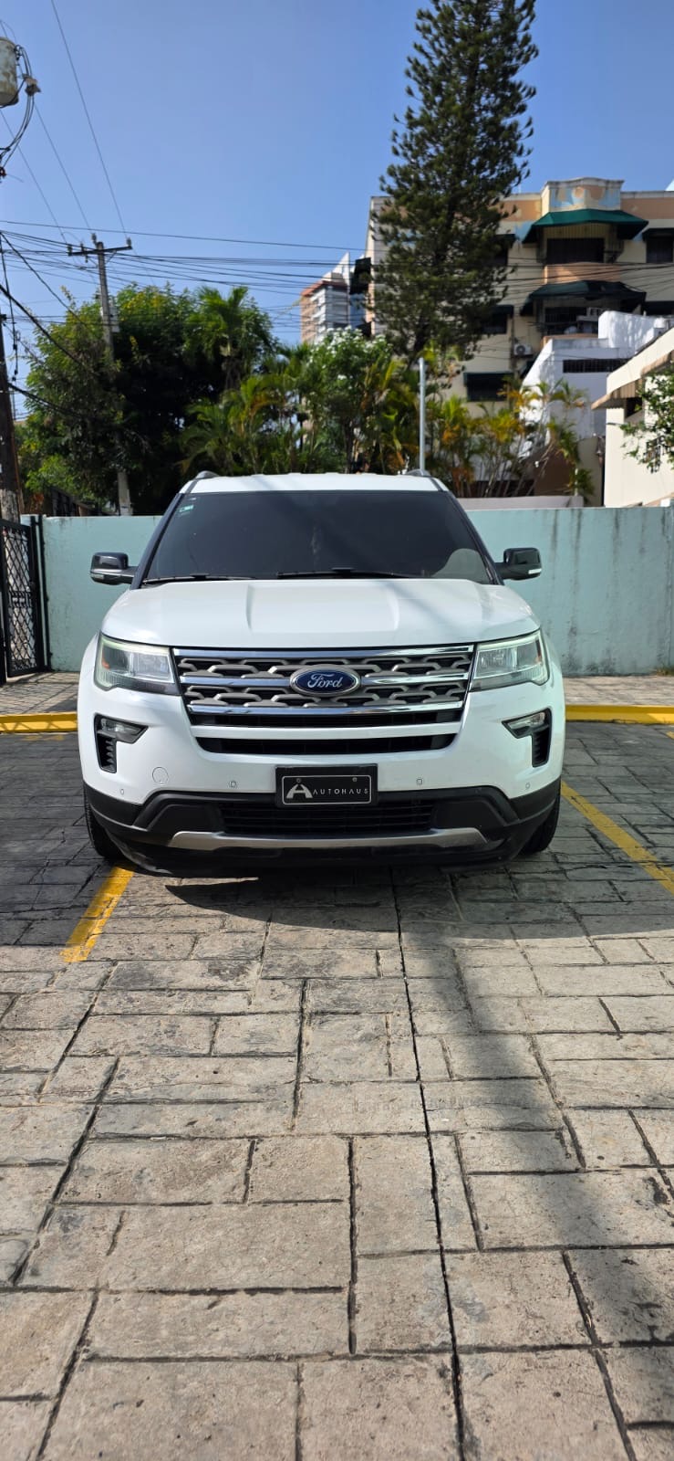 Autos - Ford Explorer XLT 4x2 2018
3 filas de a