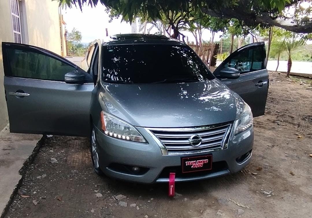 Autos - Nissan Sentra 2013 Automático CVT
68,62