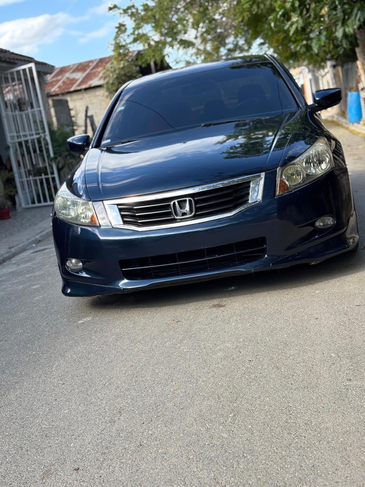 Autos - Honda Accord 2010 full v6 
$500 mil pue