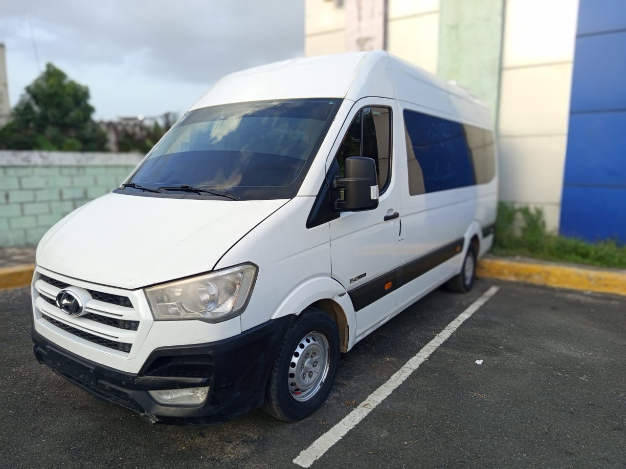 Autos - Se. Vende traspaso de Hyundai h350

$