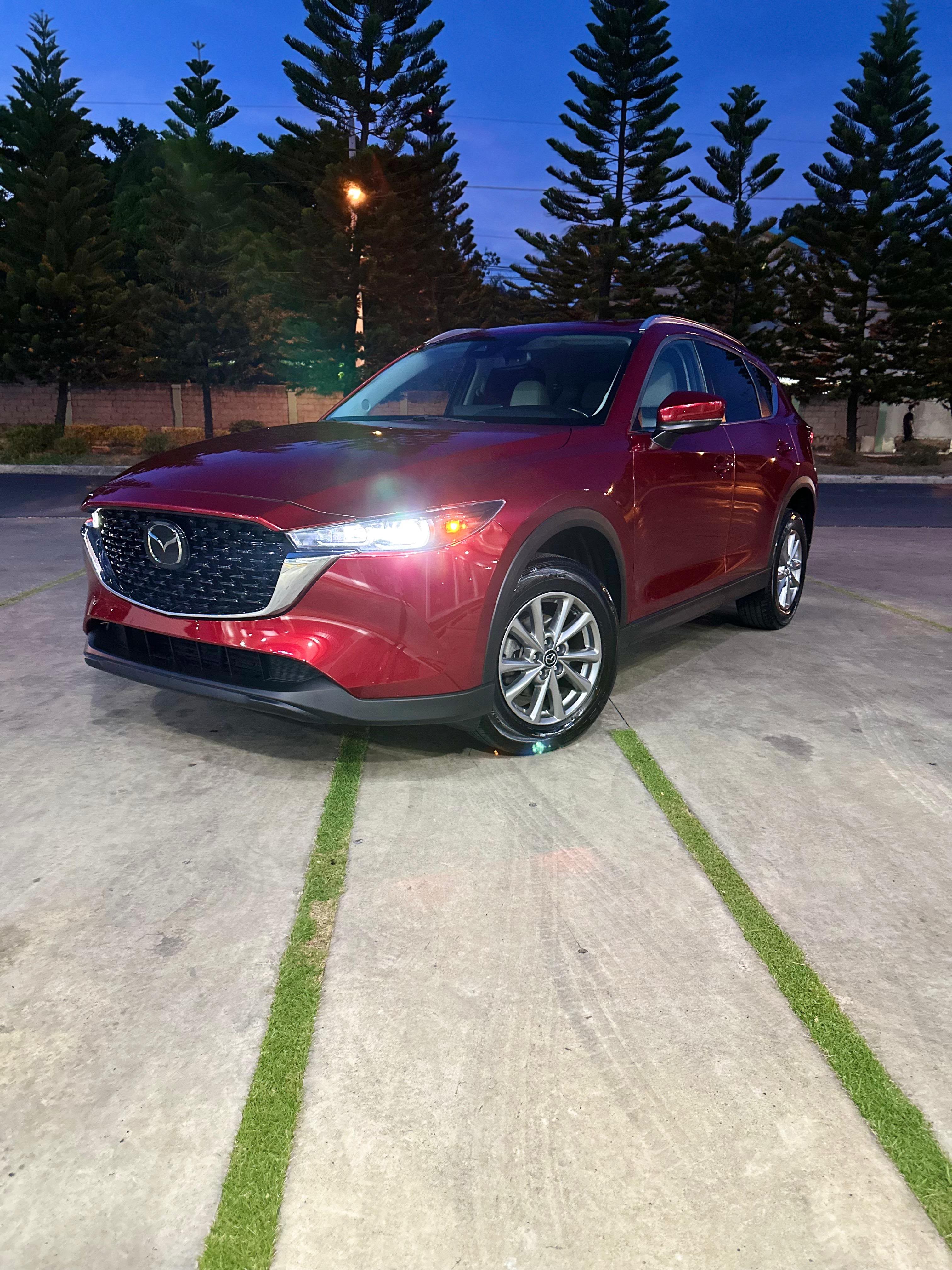 Autos - MAZDA CX-5 PREFERRED 2022 AWD 

CLEAN