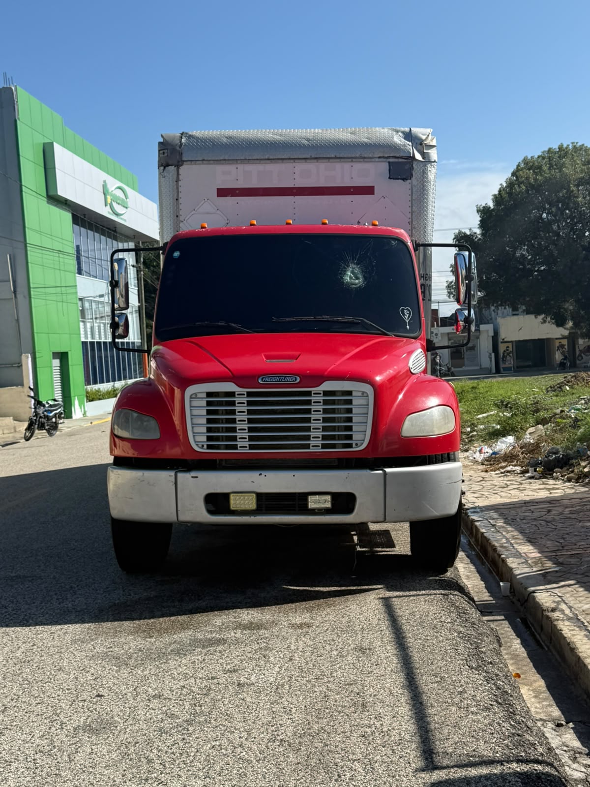 Autos - Camión freightliner m2 motor cumin tranm