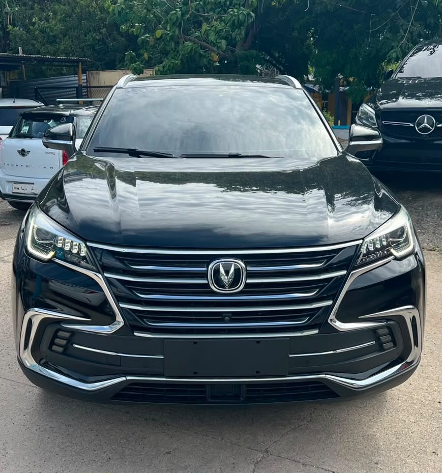 Autos - CHANGAN CS85 COUPE 2022 |
US$22,900.00