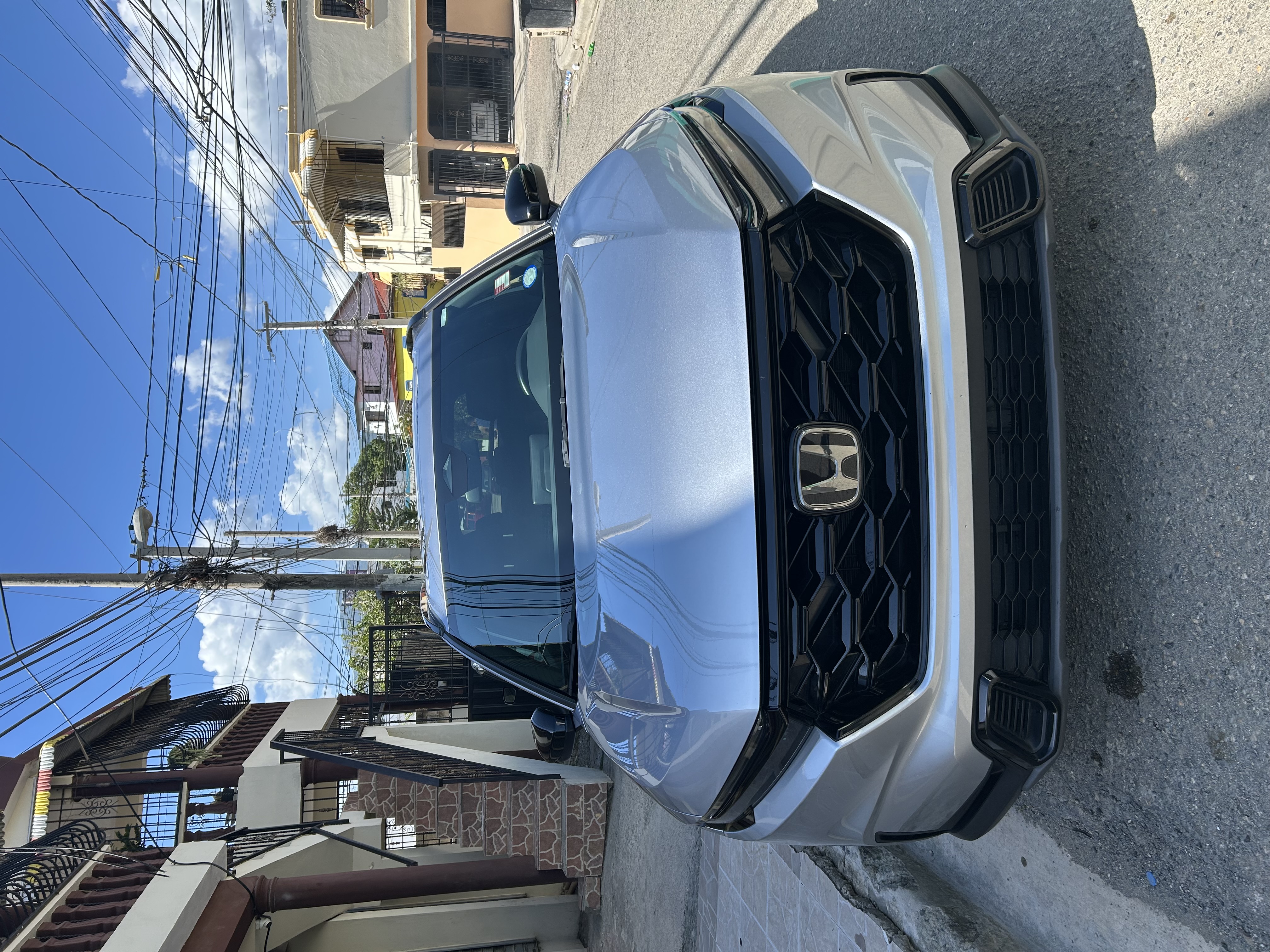 Autos - Honda Crv 2024 Hybrid sport 
Clean carf