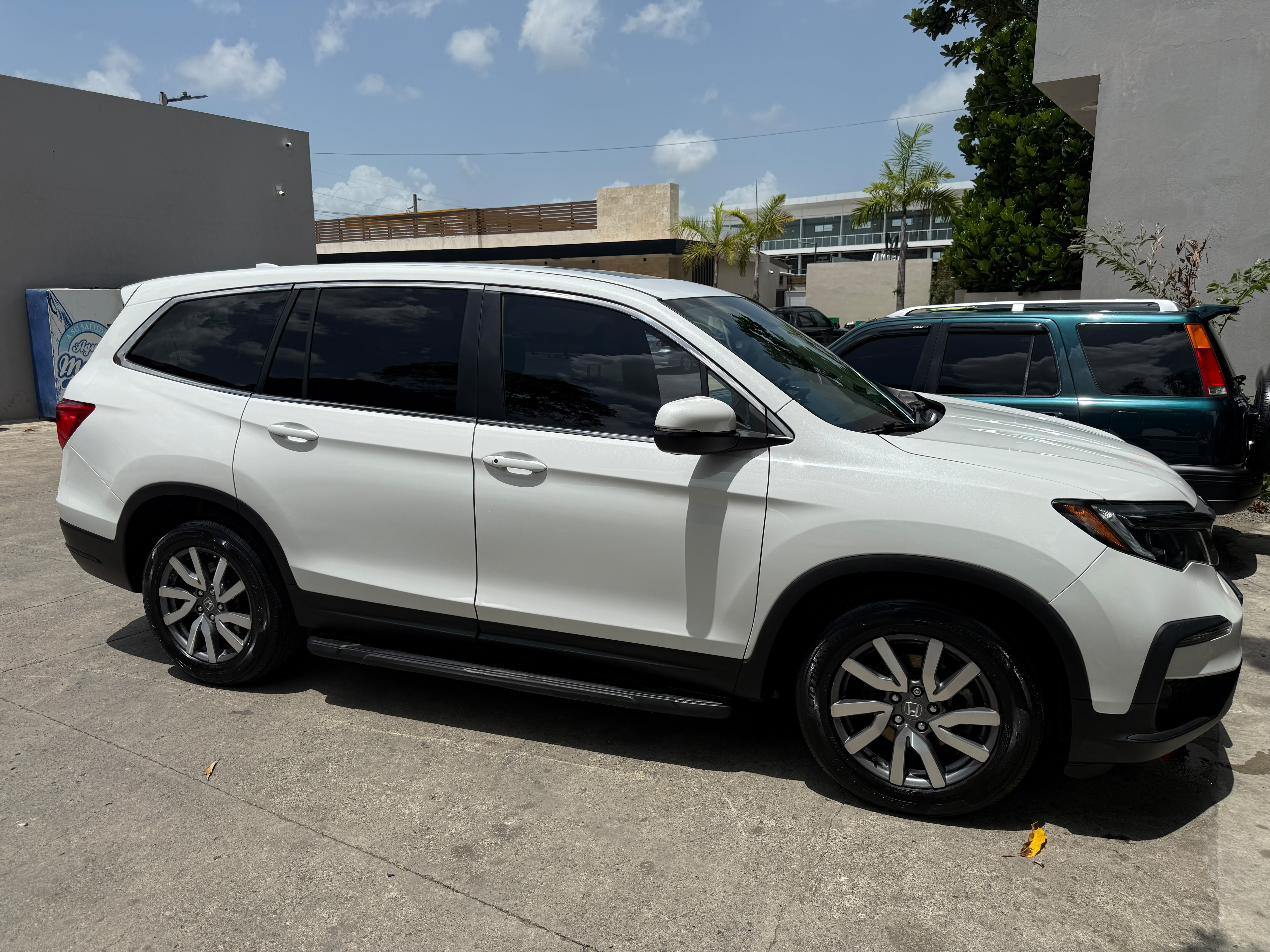 Autos - Honda Pilot EX-L  blanca. 2020  50,000 m