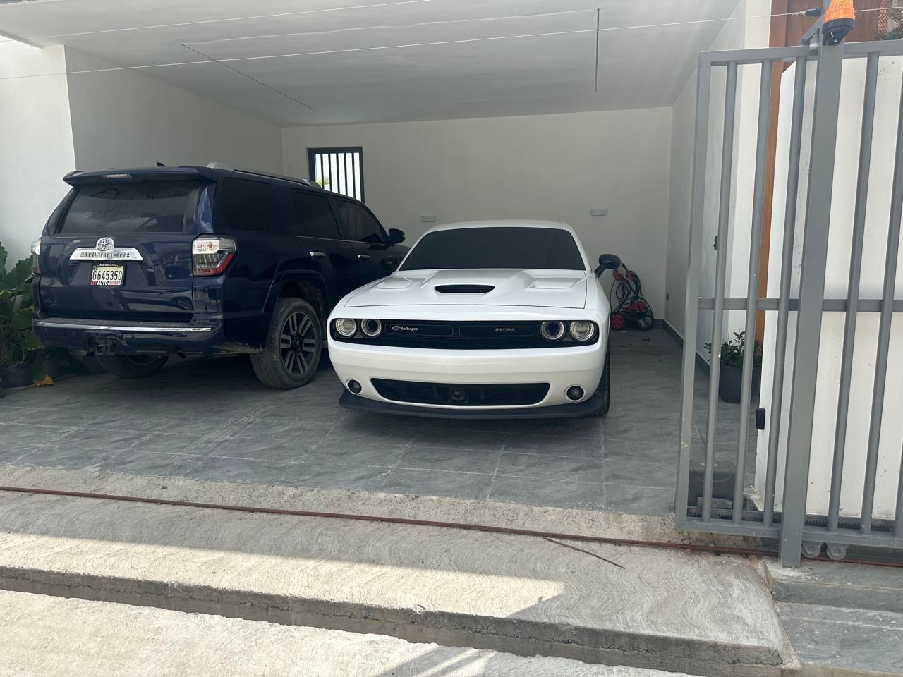 Autos - 🚘 Dodge Challenger SRT Scat Pack 6.4L H