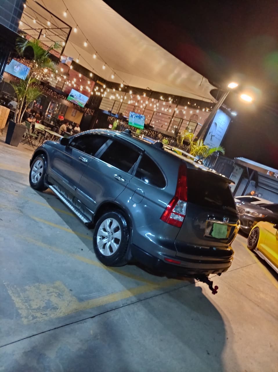 Autos - Honda CRV 2011...,clean car fax 4x4...,s