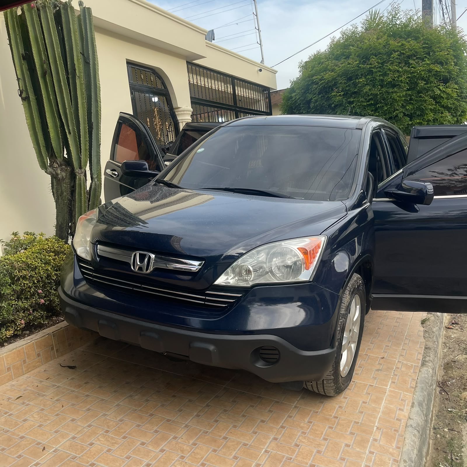 Autos - I’m  🚙 Honda CR-V 2009 | Sunroof | Auto