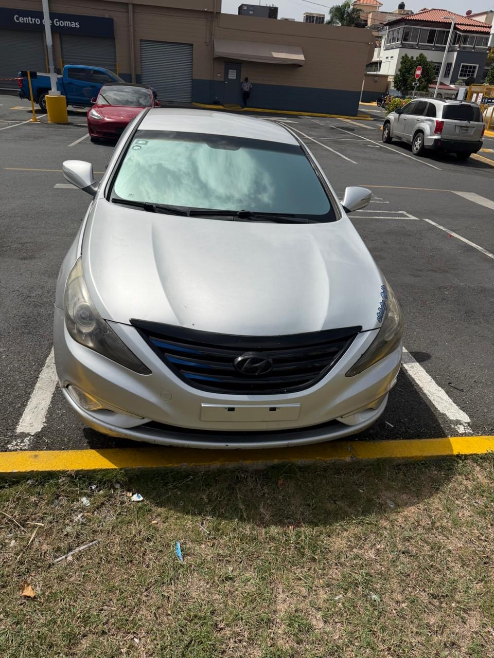 Autos - Hyundai y20 2014 

Color original