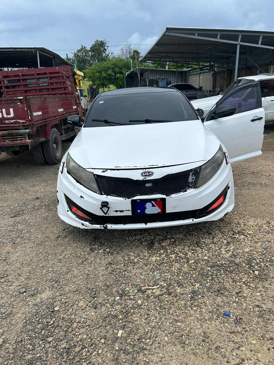Autos - Kia K5 2013 solo tiene algunos detalles