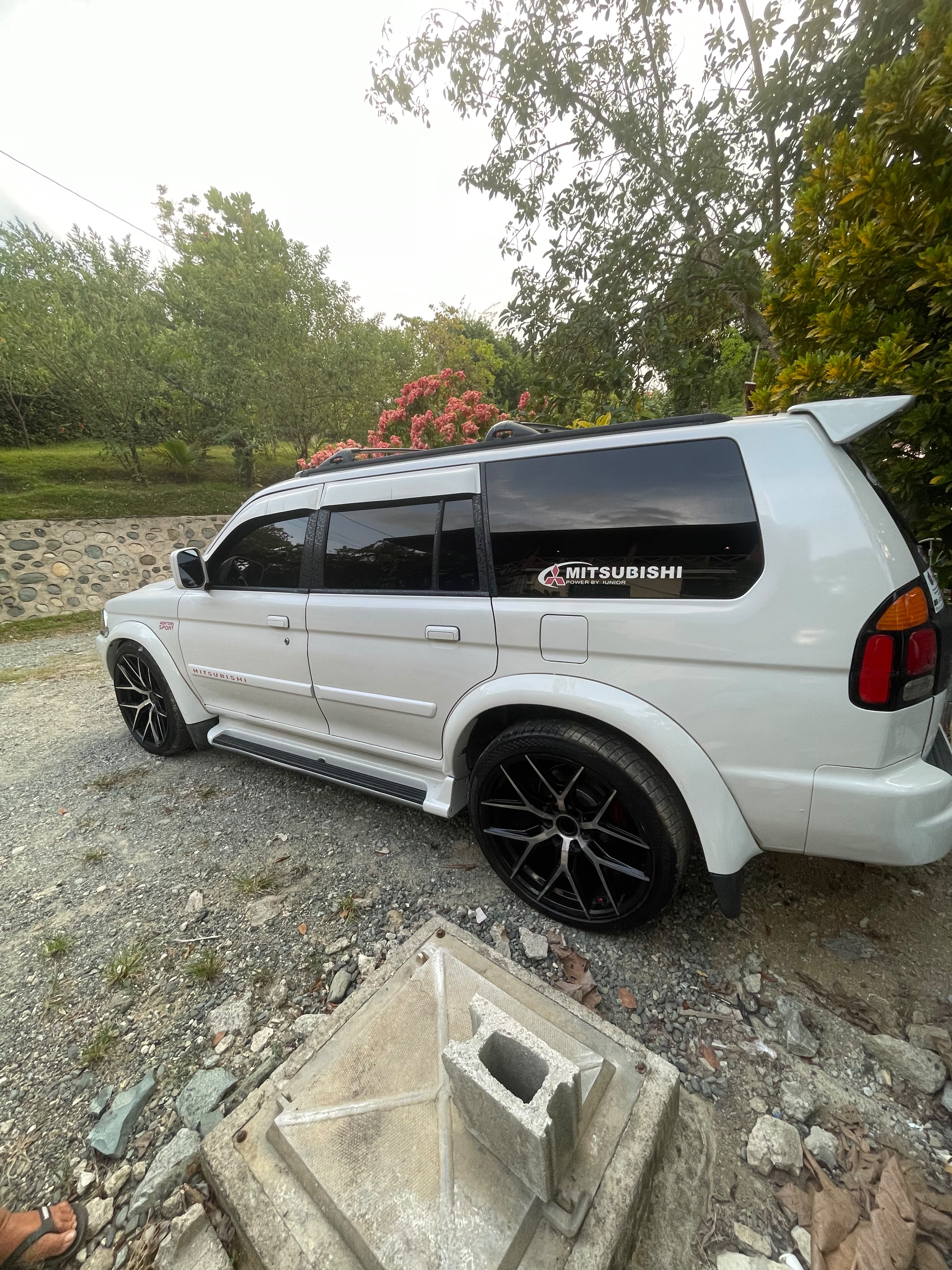 Autos - 🚗 MITSUBISHI AÑO 2000 EN VENTA 🚗

💰