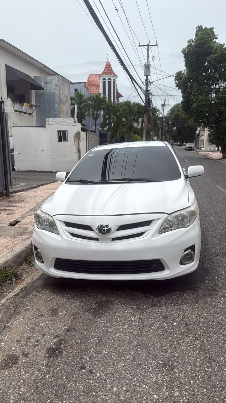 Autos - Y Toyota Corolla LE 2012
620 negociable