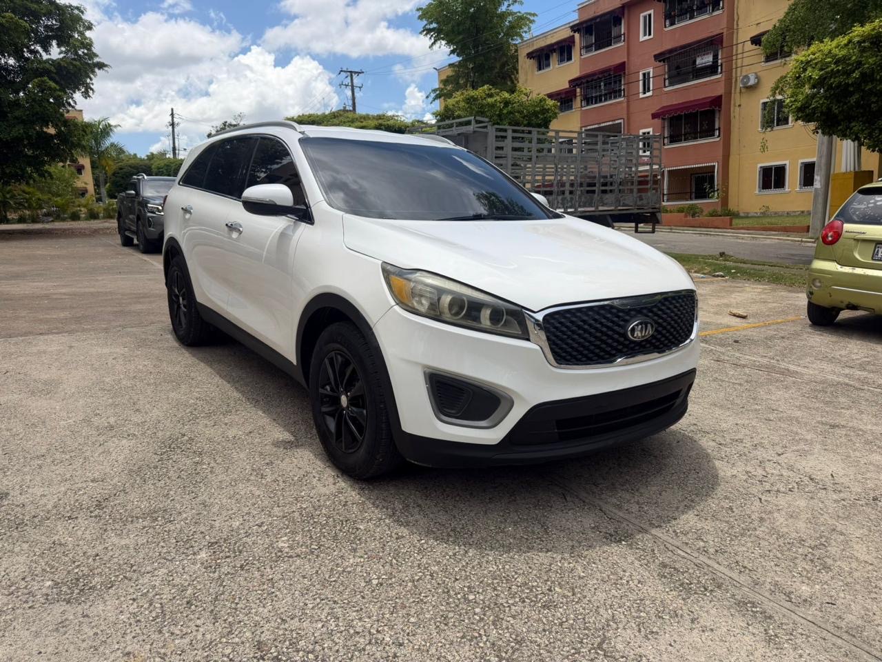 Autos - Kia Sorento LX
2016
Precio: 720 negoci