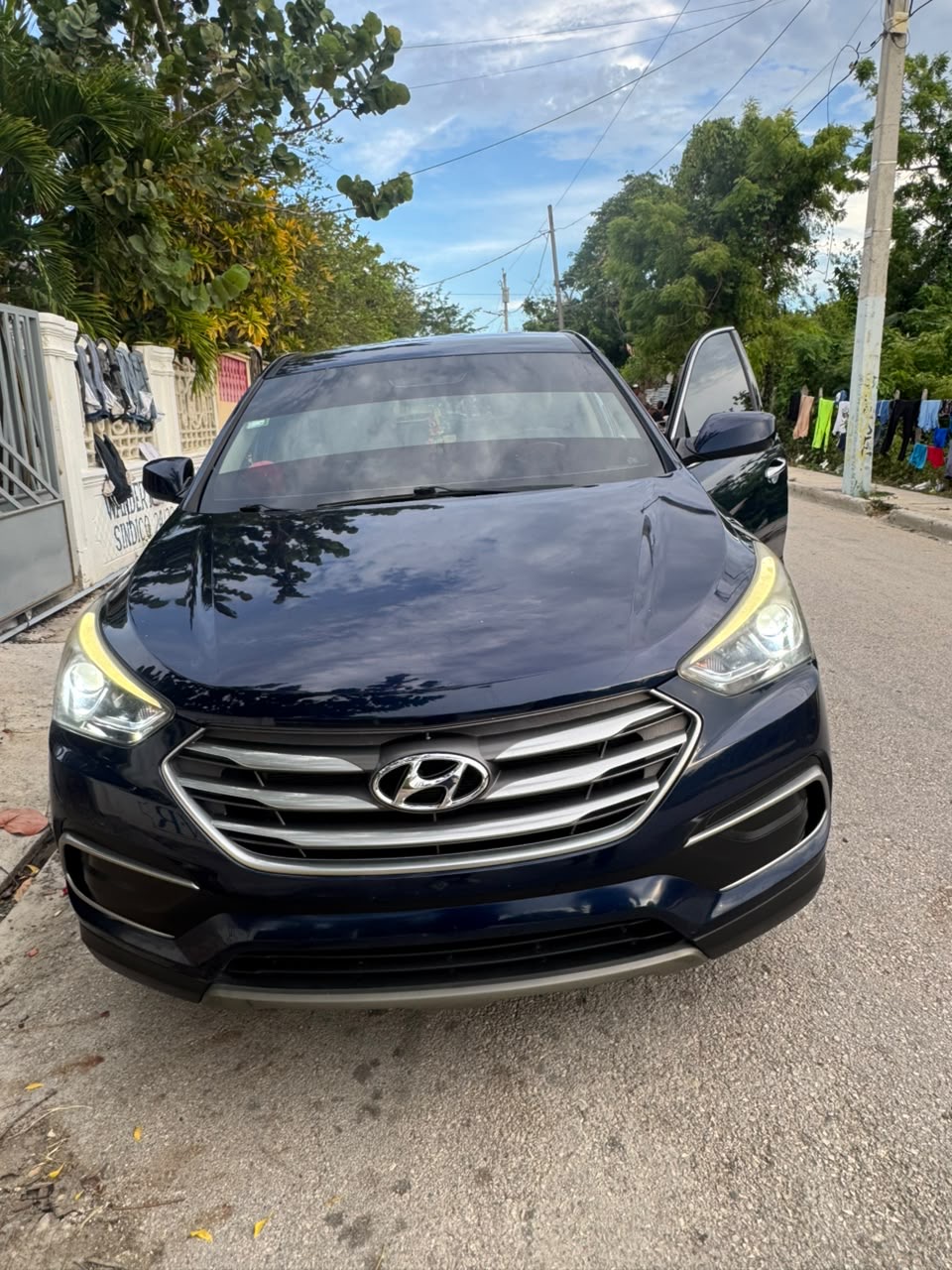 Autos - Es una Hyundai santa fe año 2018 el prec