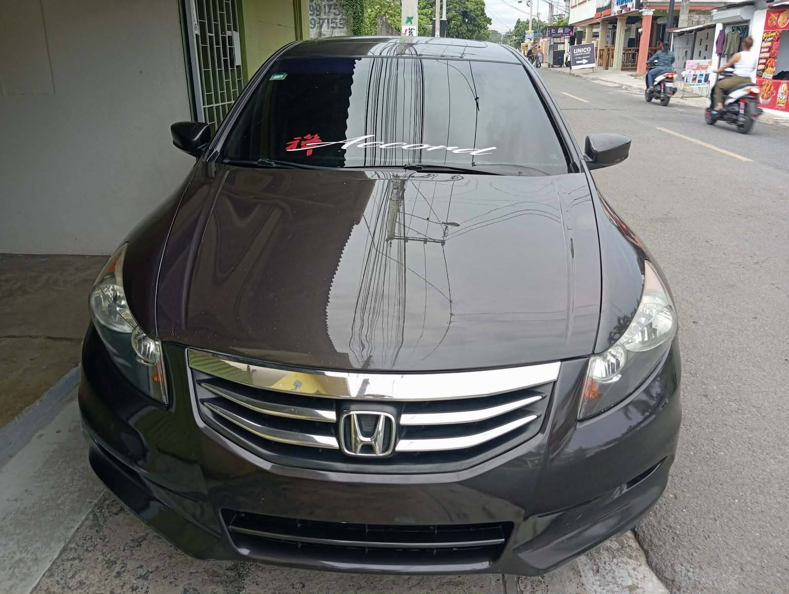 Autos - Honda Accord 20012 

630.000

Estoy