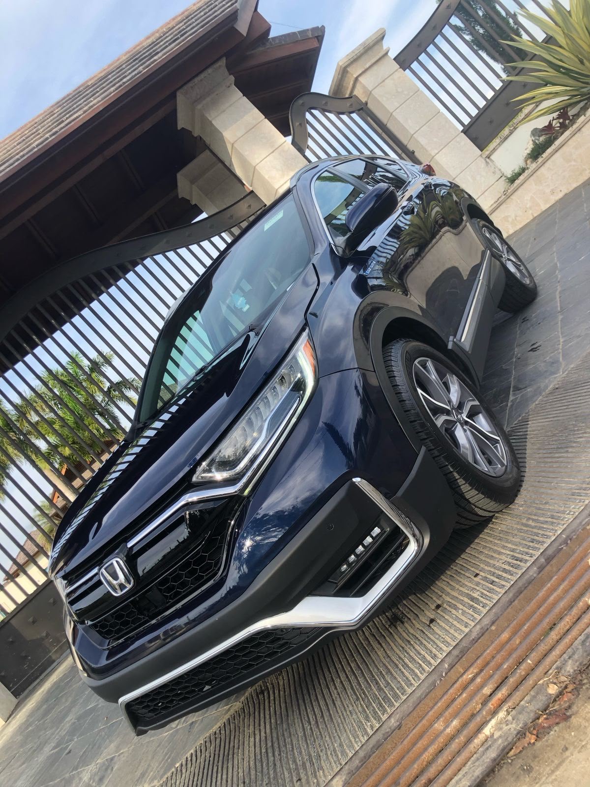 Autos - Crv touring hybrid 2021
29000 negociabl