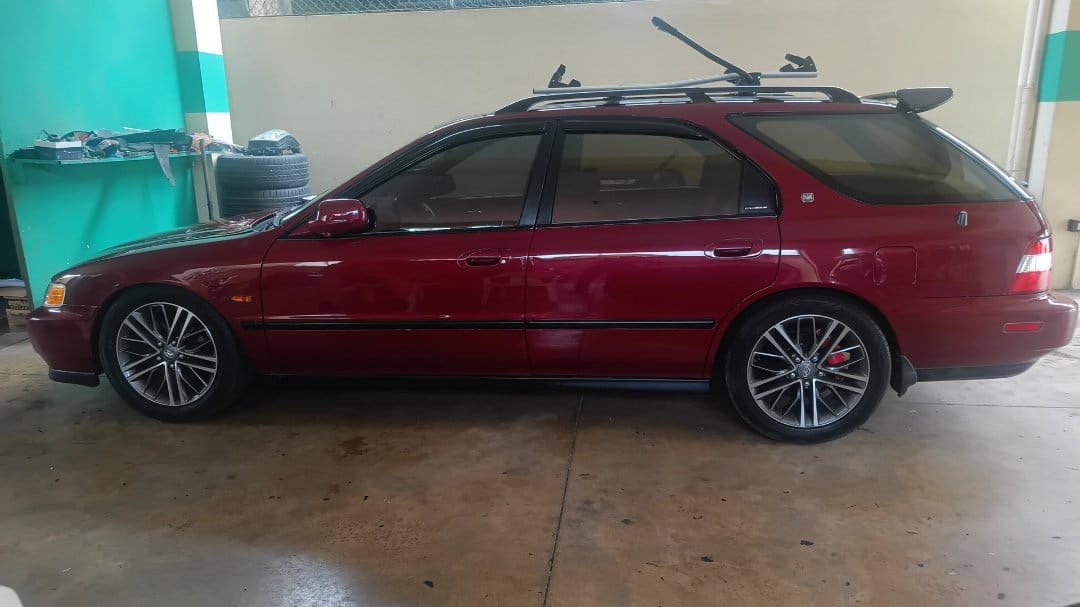 Autos - Honda Accord SIR stacion 2000

$285,00