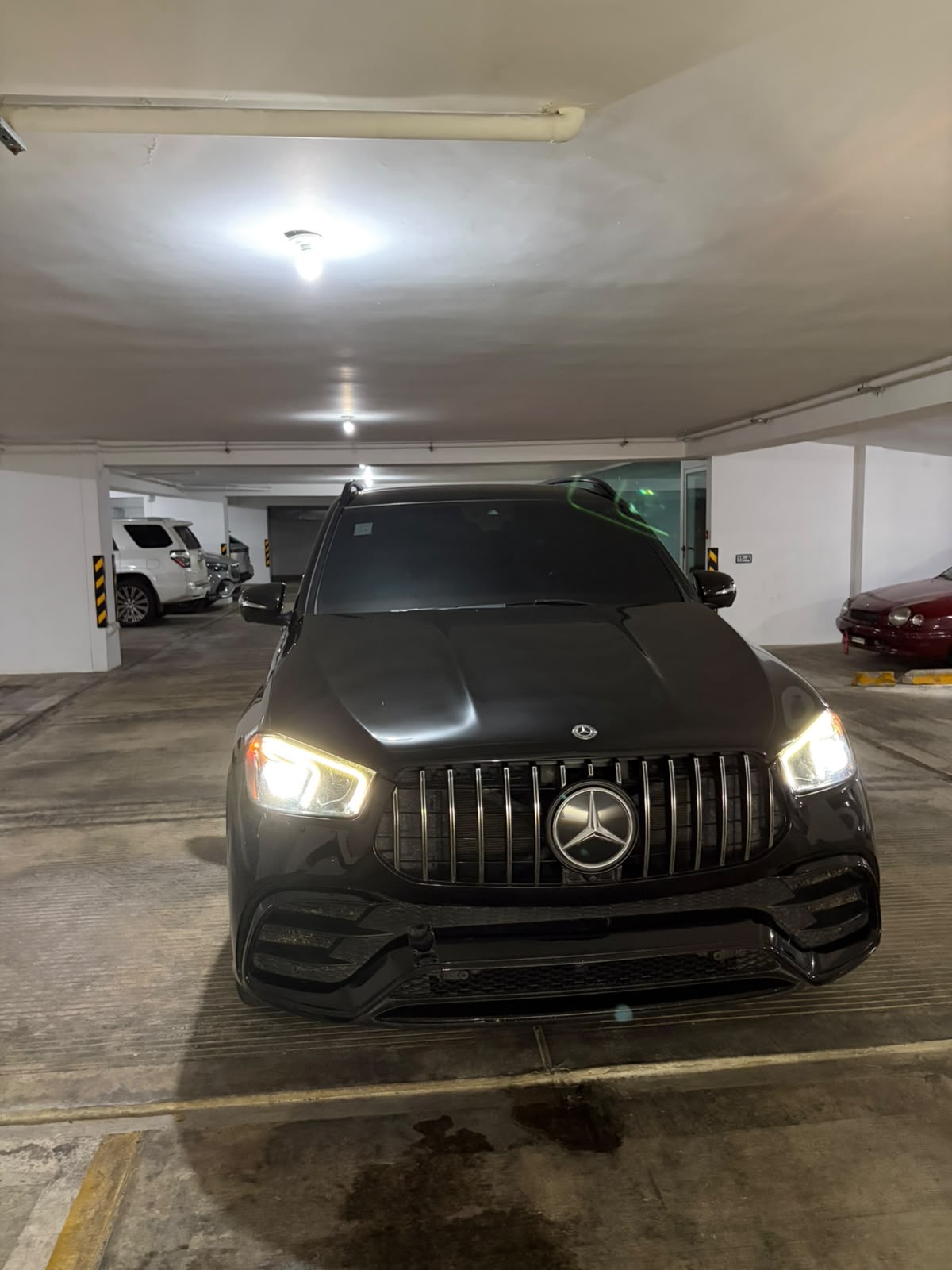 Autos - GLE 350 con kit 63S
2020 93.000 millas