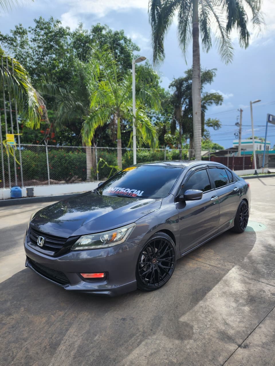 Autos - HONDA ACCORD 2013 SPORT V4
80,000 MILLA