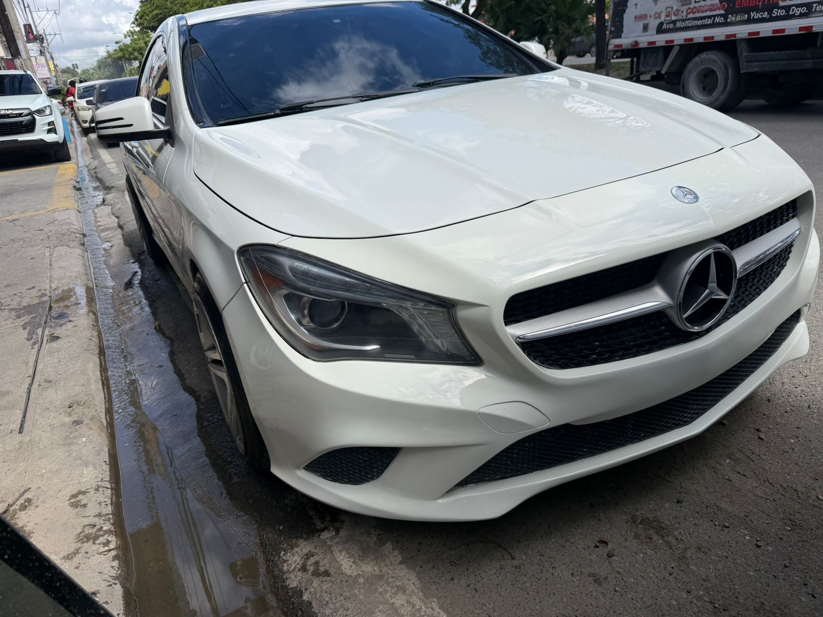 Autos - Disponible CLA2 250 años 2015 
Clean
T