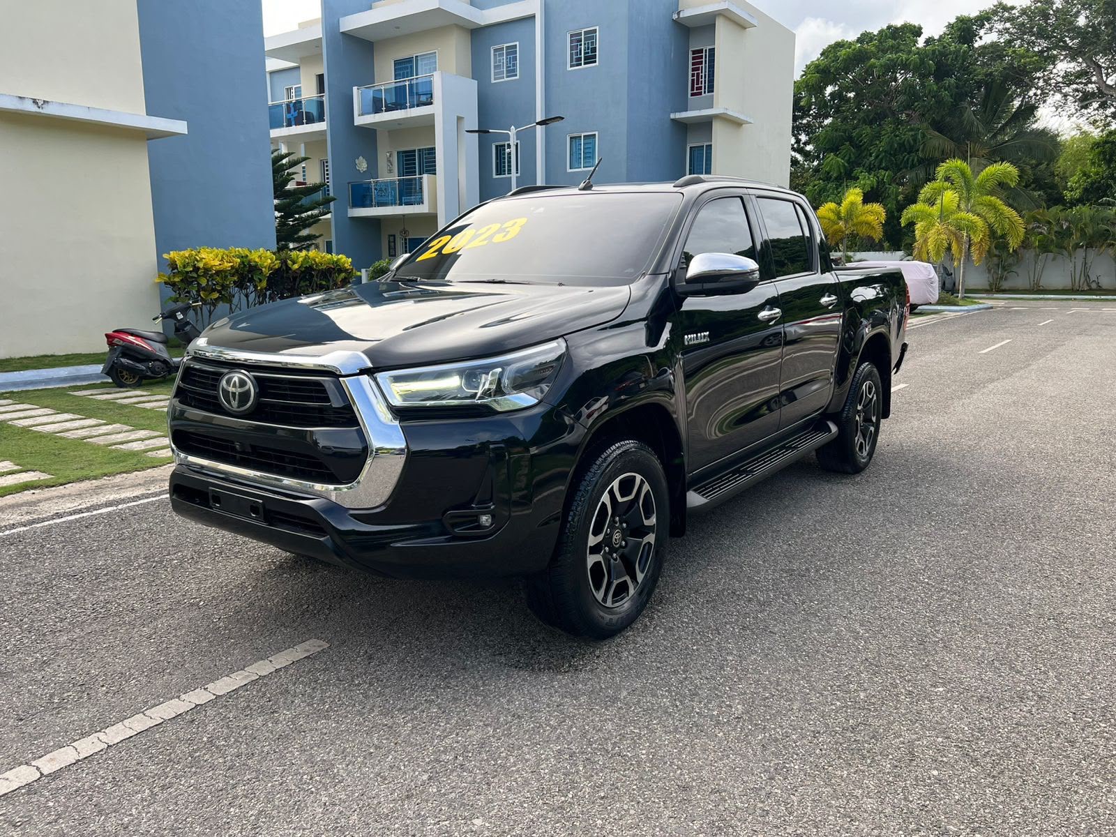 Autos - 🚘 Toyota Hilux Limited SRV 2023 – Poten