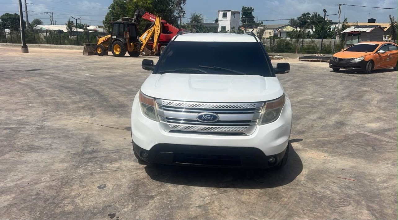 Autos - Ford Explorer 2013 XLT

500k negociabl