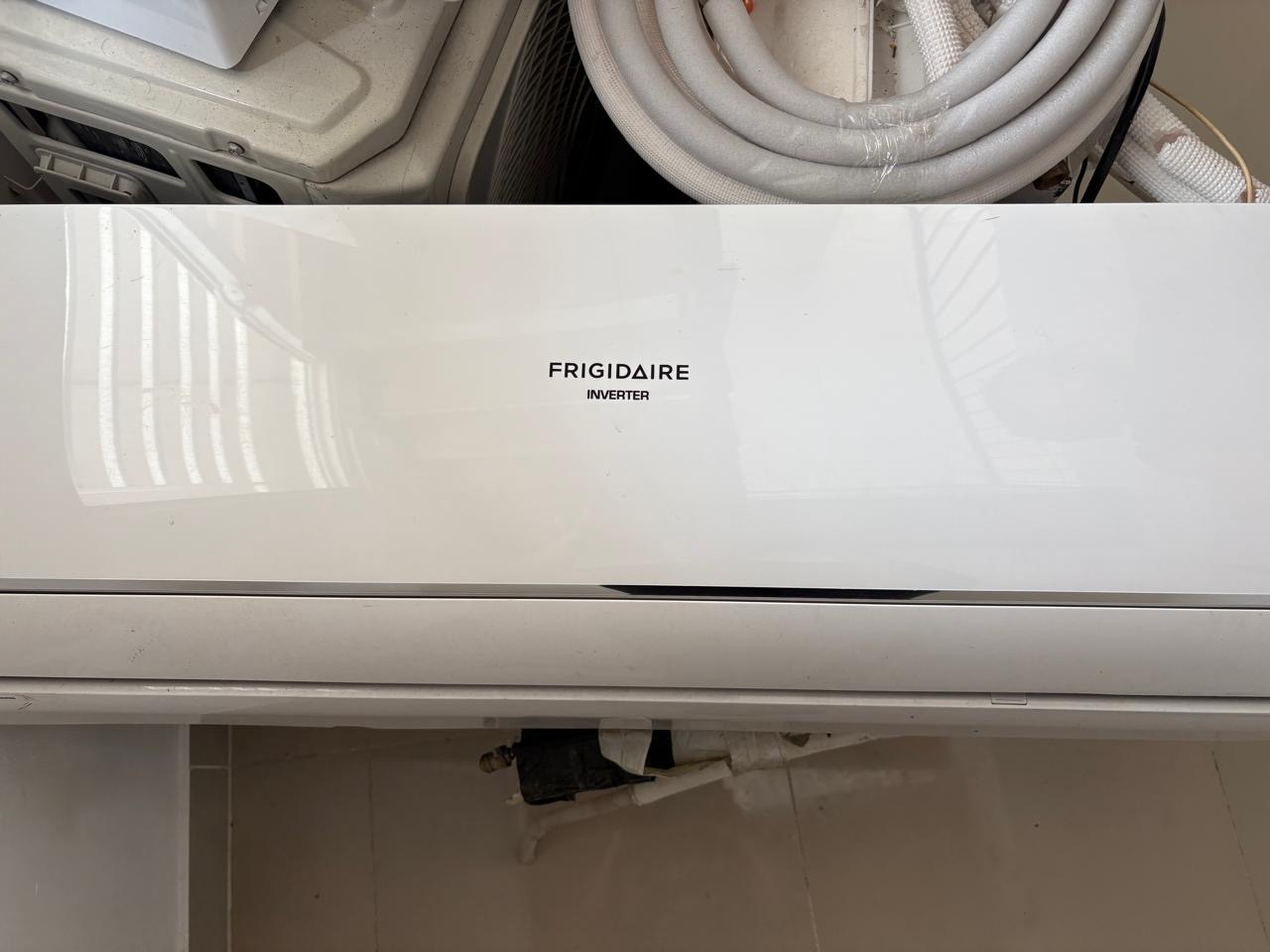 Equipos Electrónicos - Aire acondicionado 24000 BTU 

Marca F