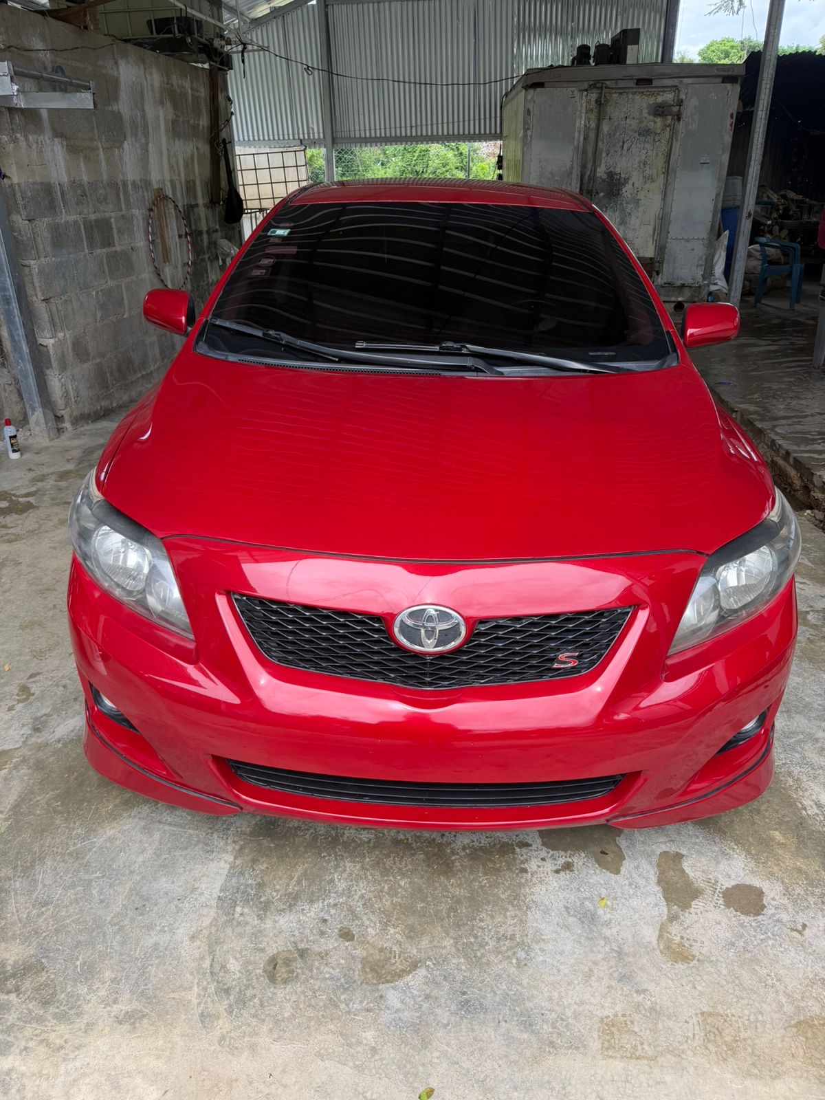 Autos - Corolla 2010 tipoS 

número es 829.803