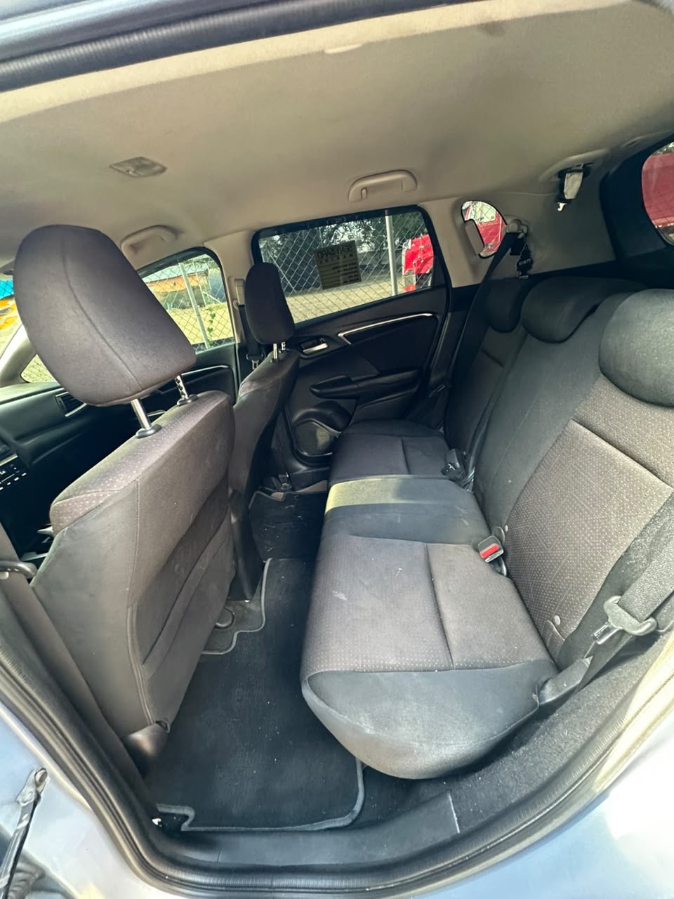Autos - Honda fit 2017