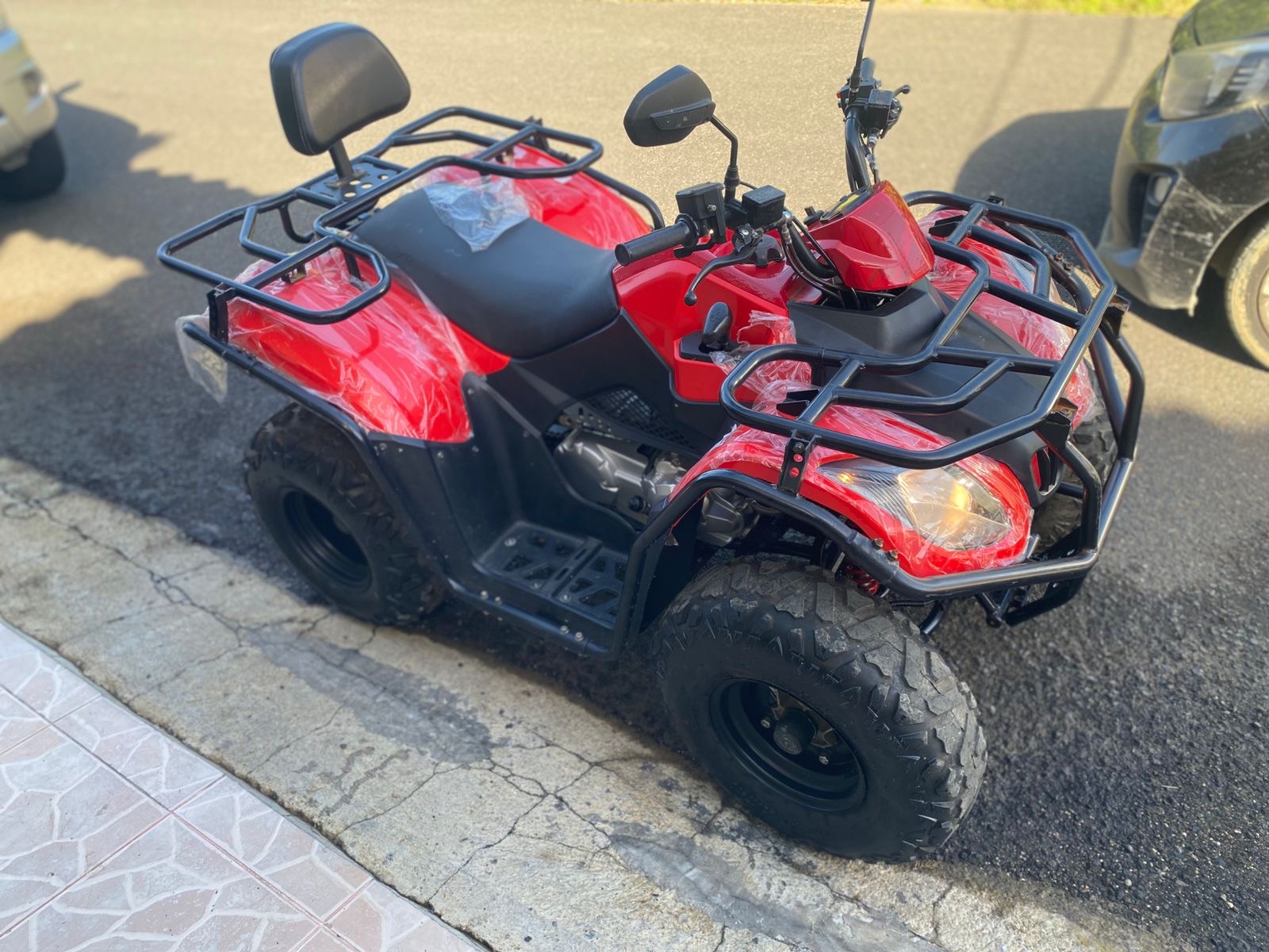Kayoo 2024 AU230 unicos en el mercado ideal para rentas, monteo y uso personal automáticos pocos km.