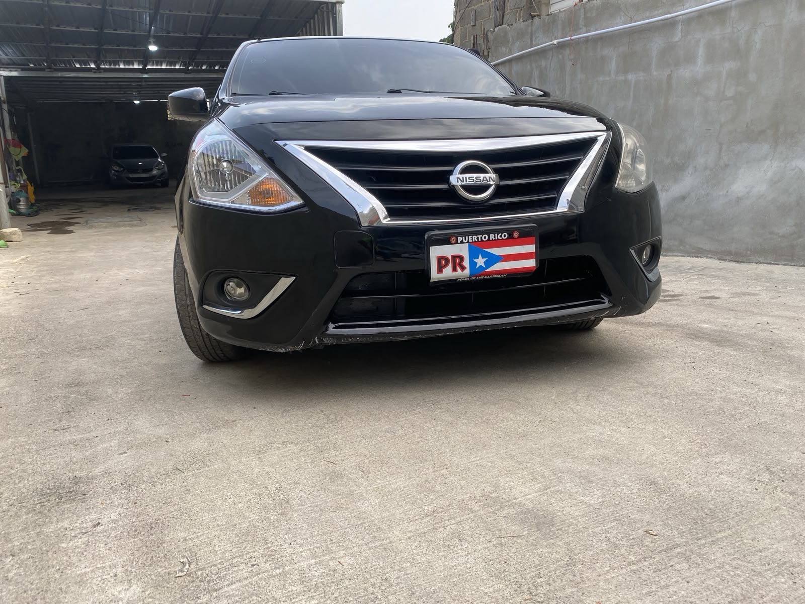 Autos - NISSAN VERSA 2017

PRECIO 425, ligeram