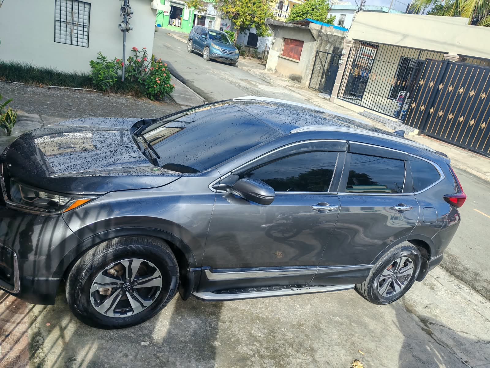 Autos - Crv2020
Precio 21,000 dolares 
Negocia
