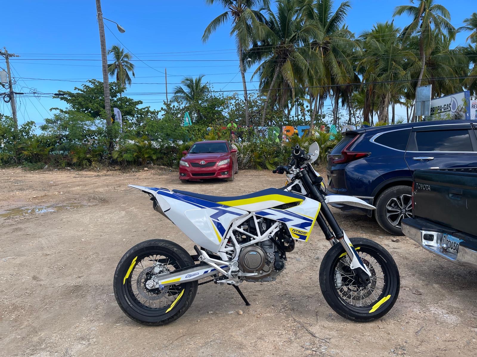 Motos - Husqvarna 701   2019. 9,800 dólares. 917