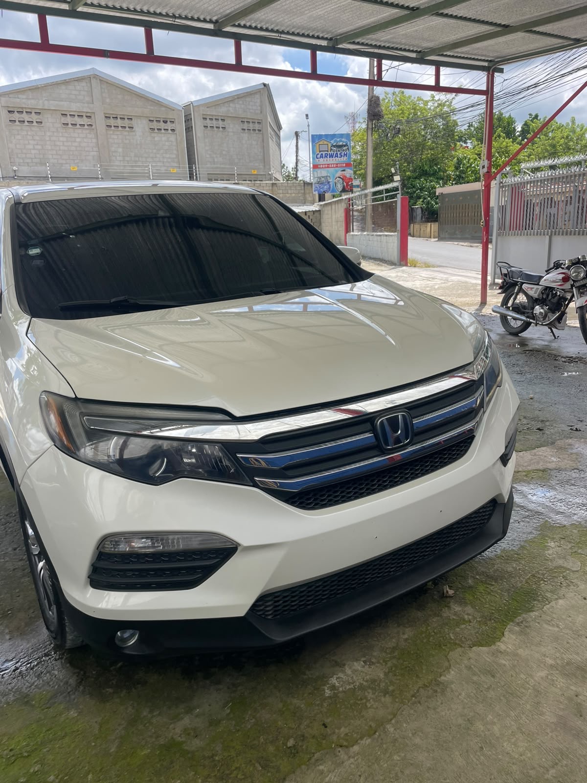 Autos - 16500 dólares negociable 
Honda Pilot 2