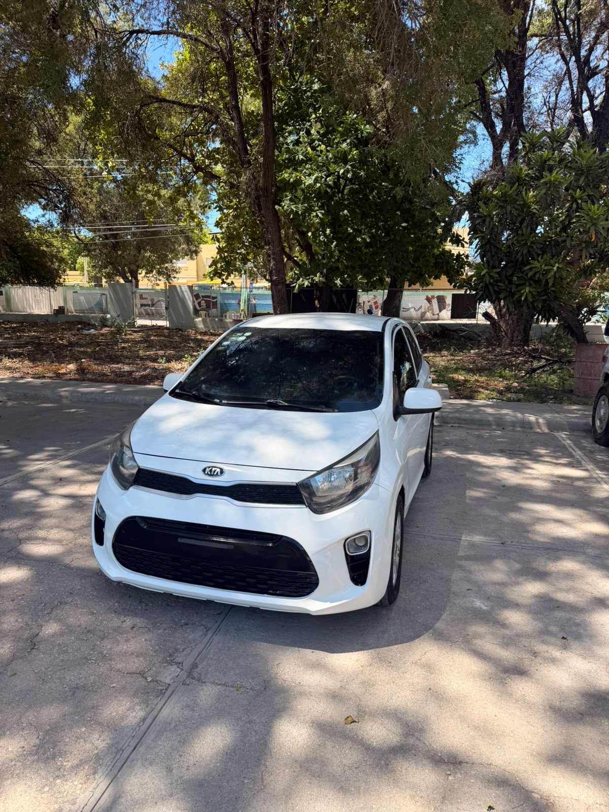 Autos - Kia picanto 2018
550,000 negociable 
8