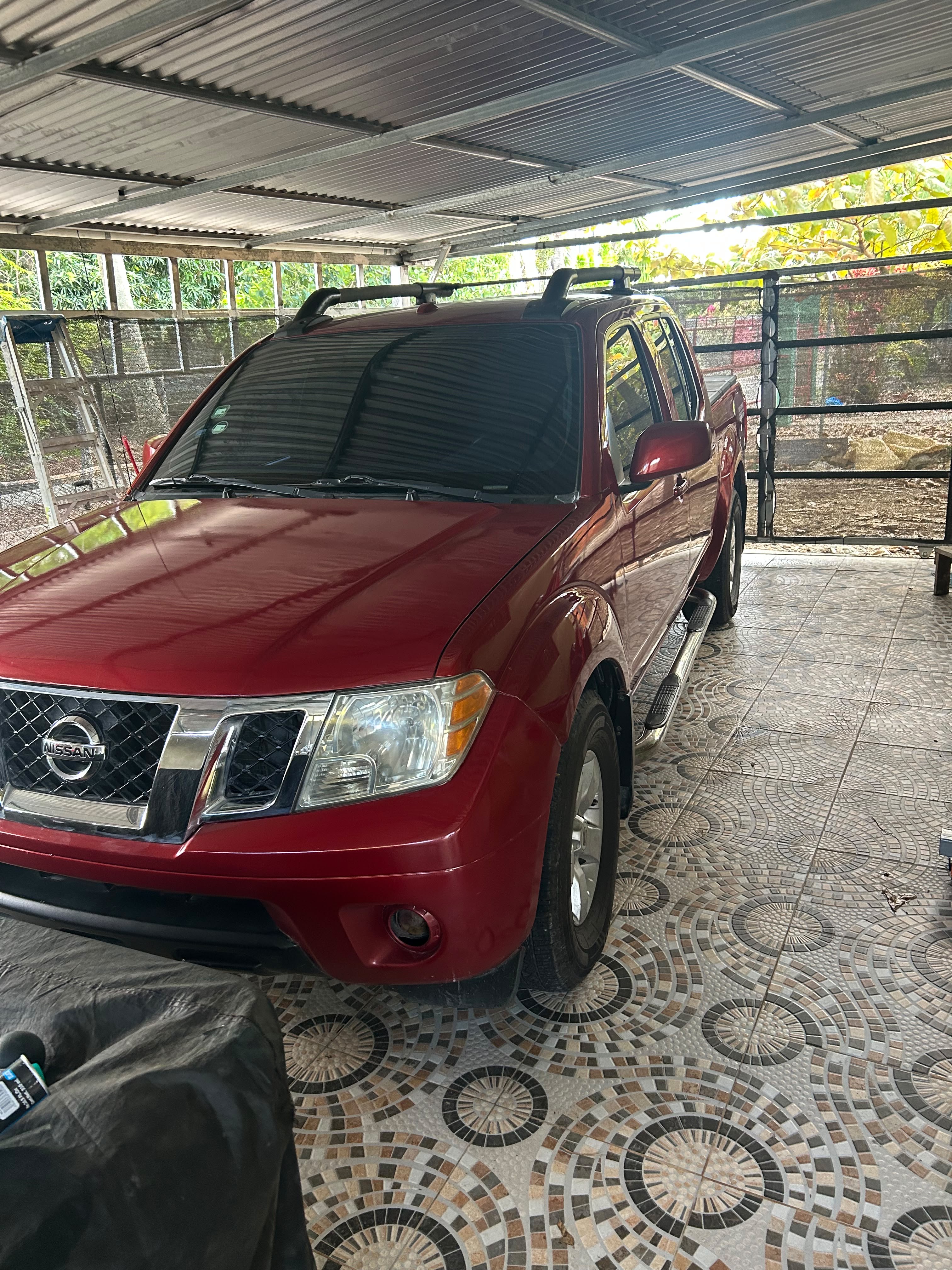 Autos - Nissan frontier 4x4 doble cabina, 2012 ,