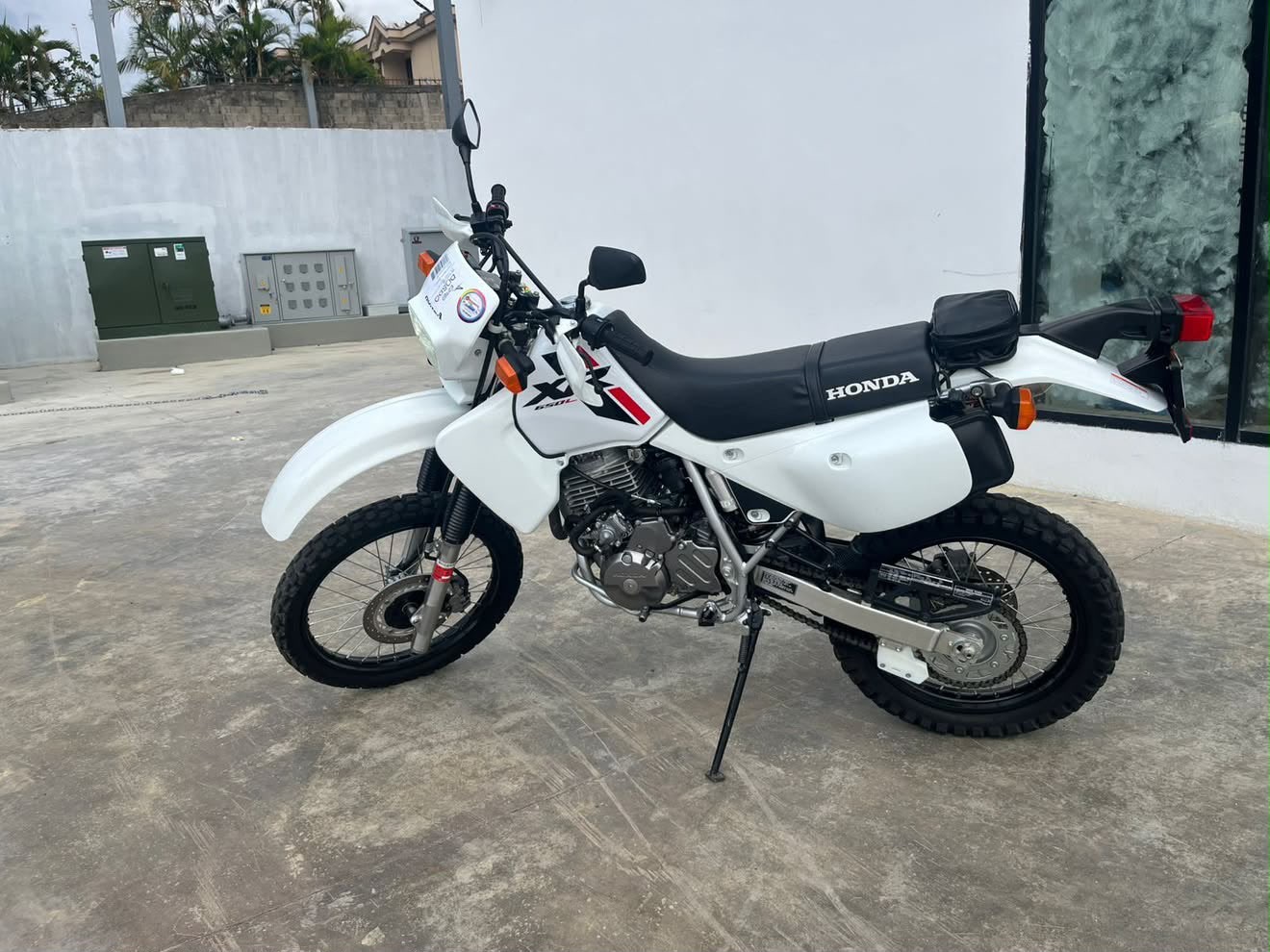 Motos - Honda  tría 650
XR 

2022 Recién lleg
