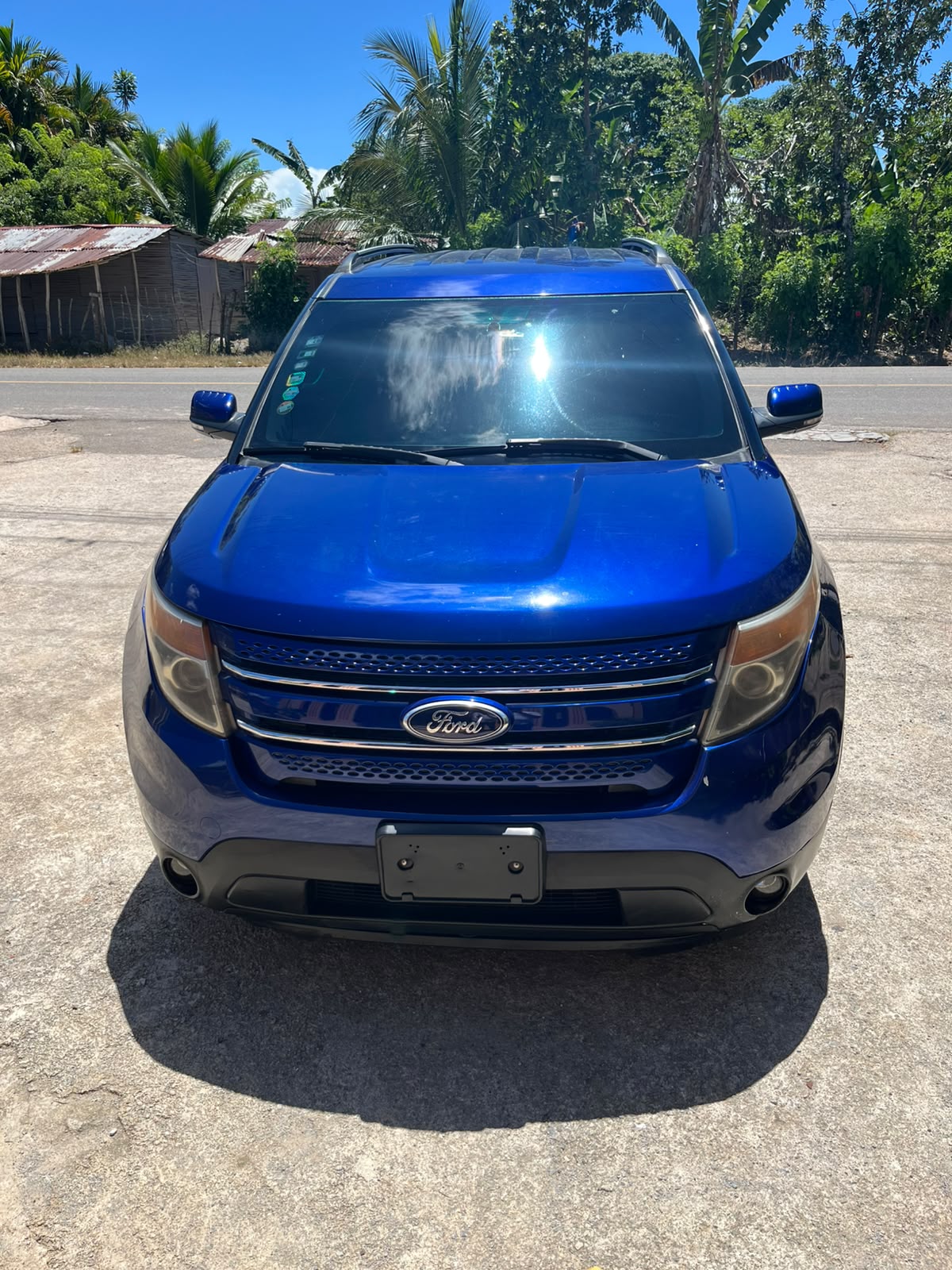 Autos - Ford explorer XLT, 4x4, 
Año 2013
550