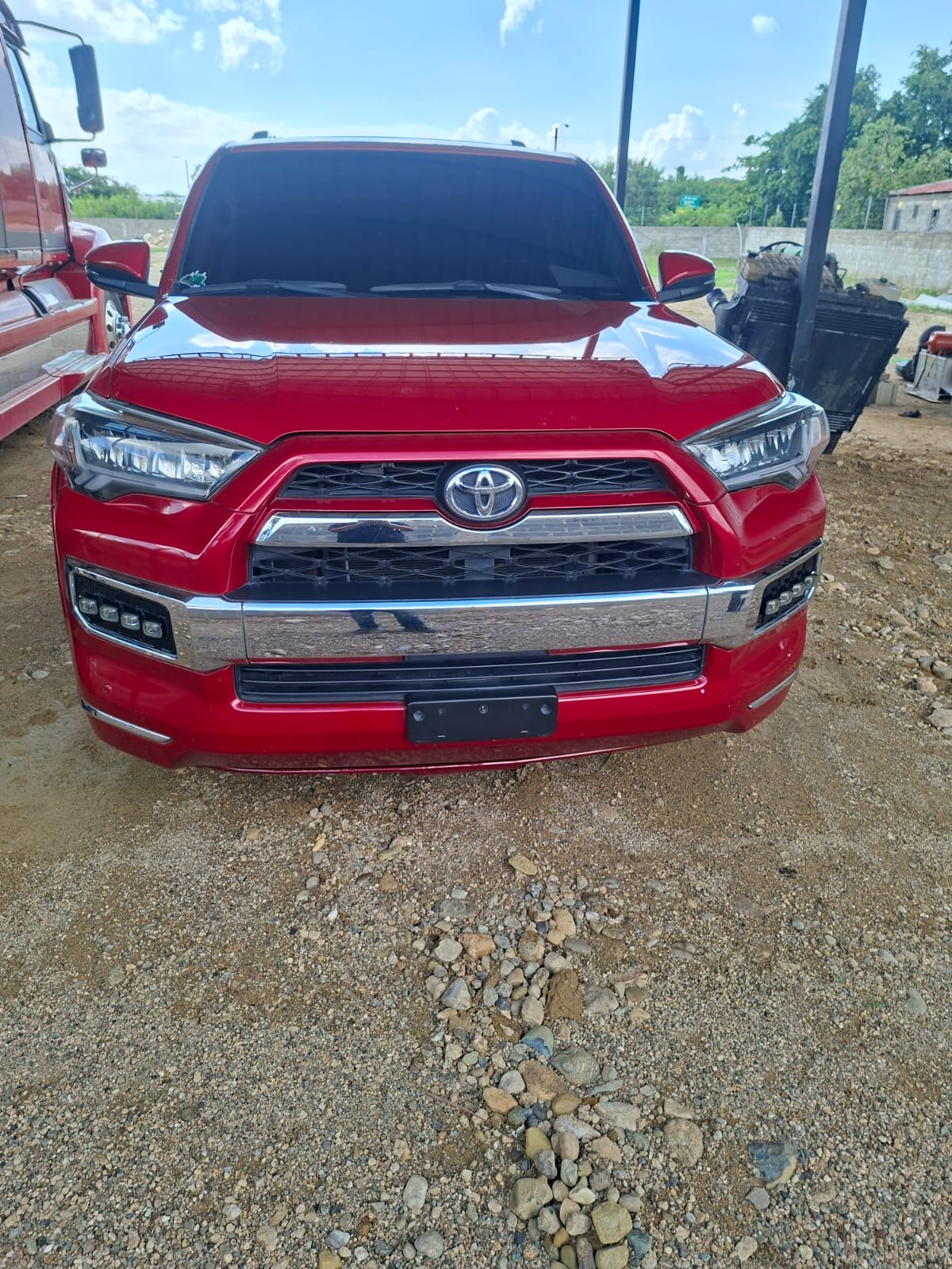 Autos - Toyota 4RUNNER limited, 2019 36,900$dola