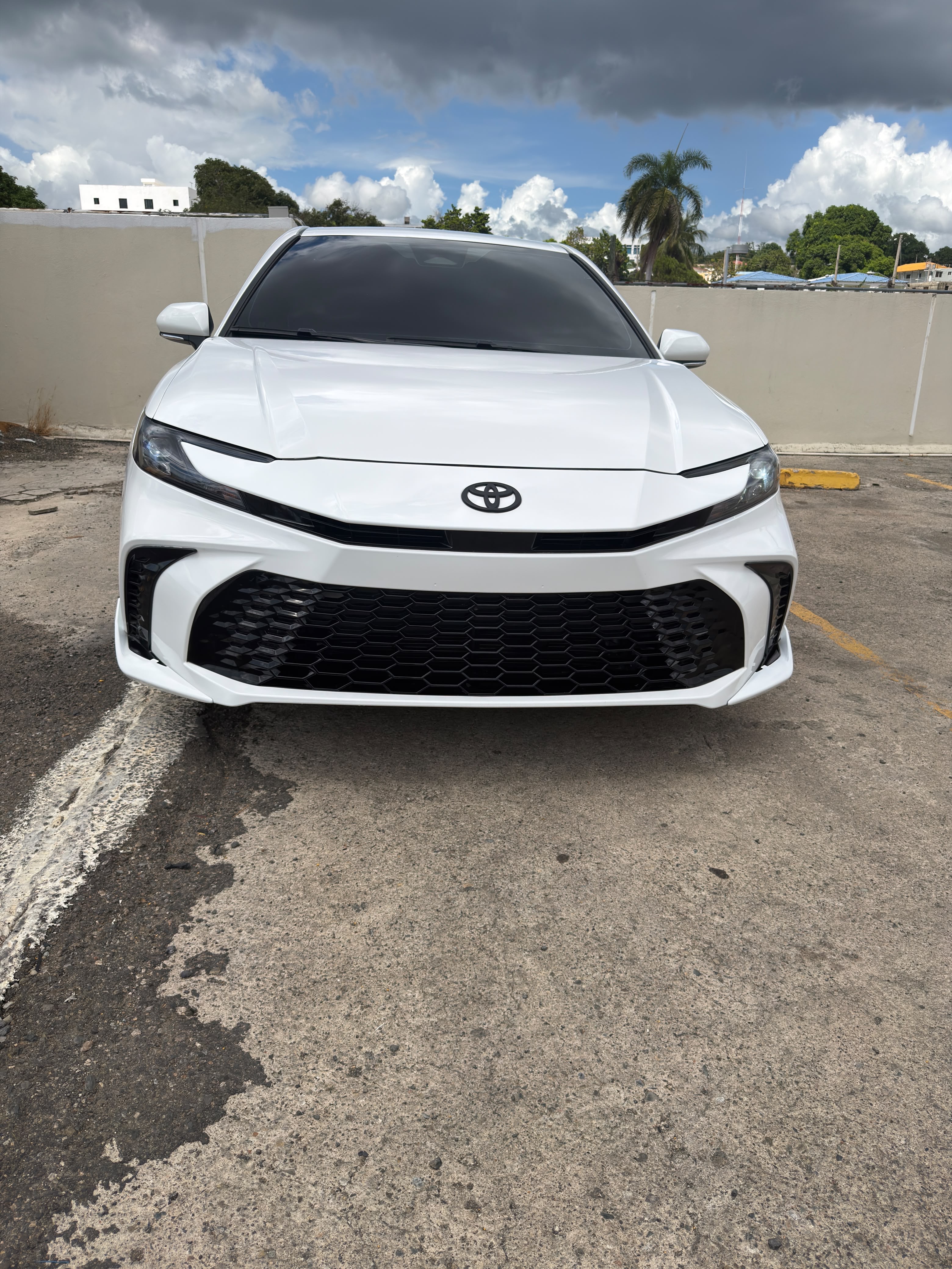 Autos - Marca Camry 2025 SE hybrid

Precio : 3