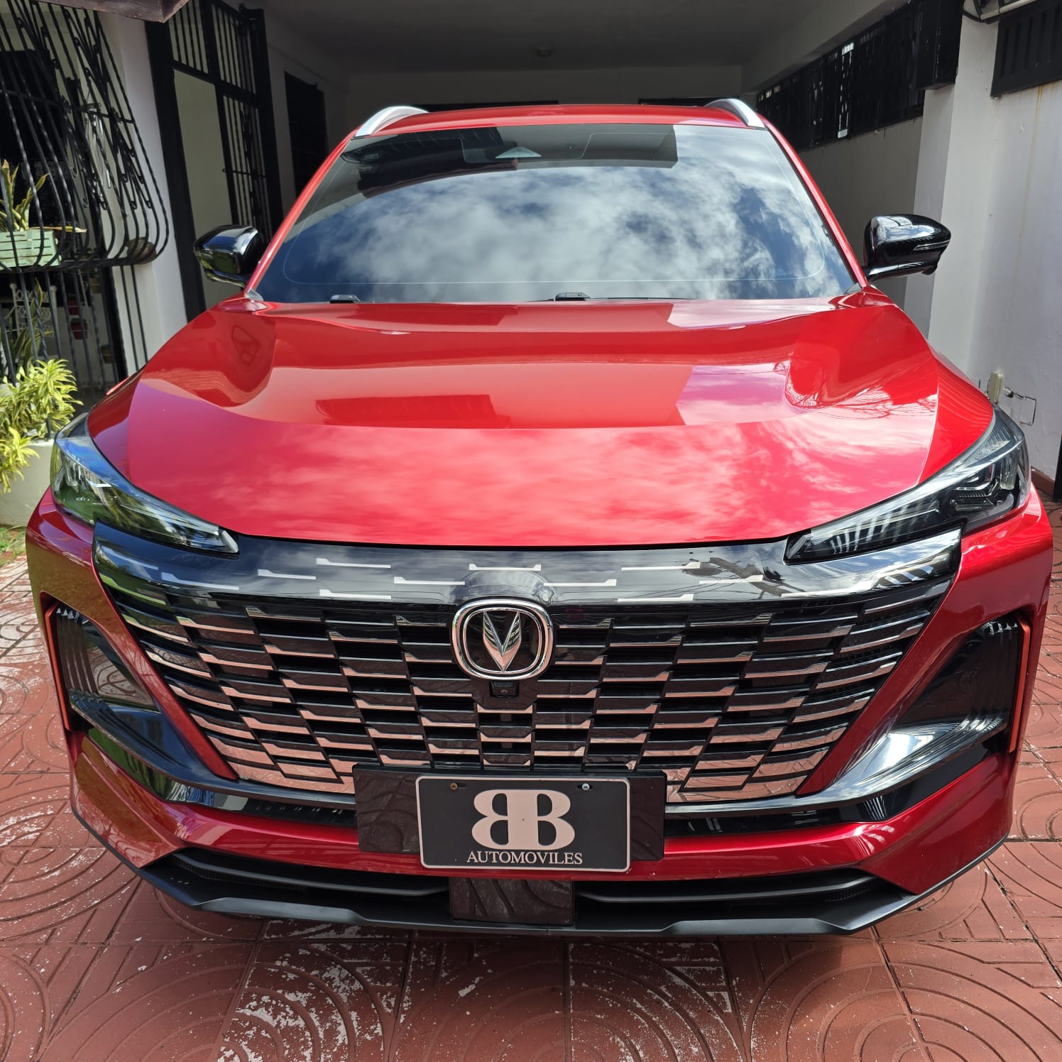Autos - Marca Changan
Año 2023
Tiene toda sus