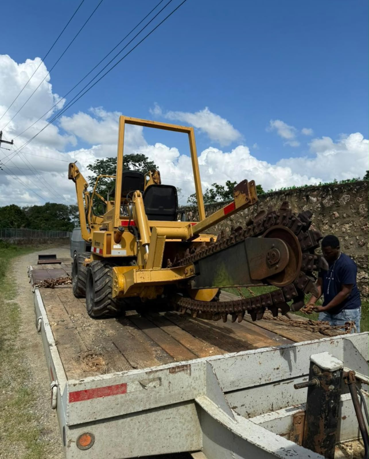 Autos - Trencher Veemer V355a en perfecto estado