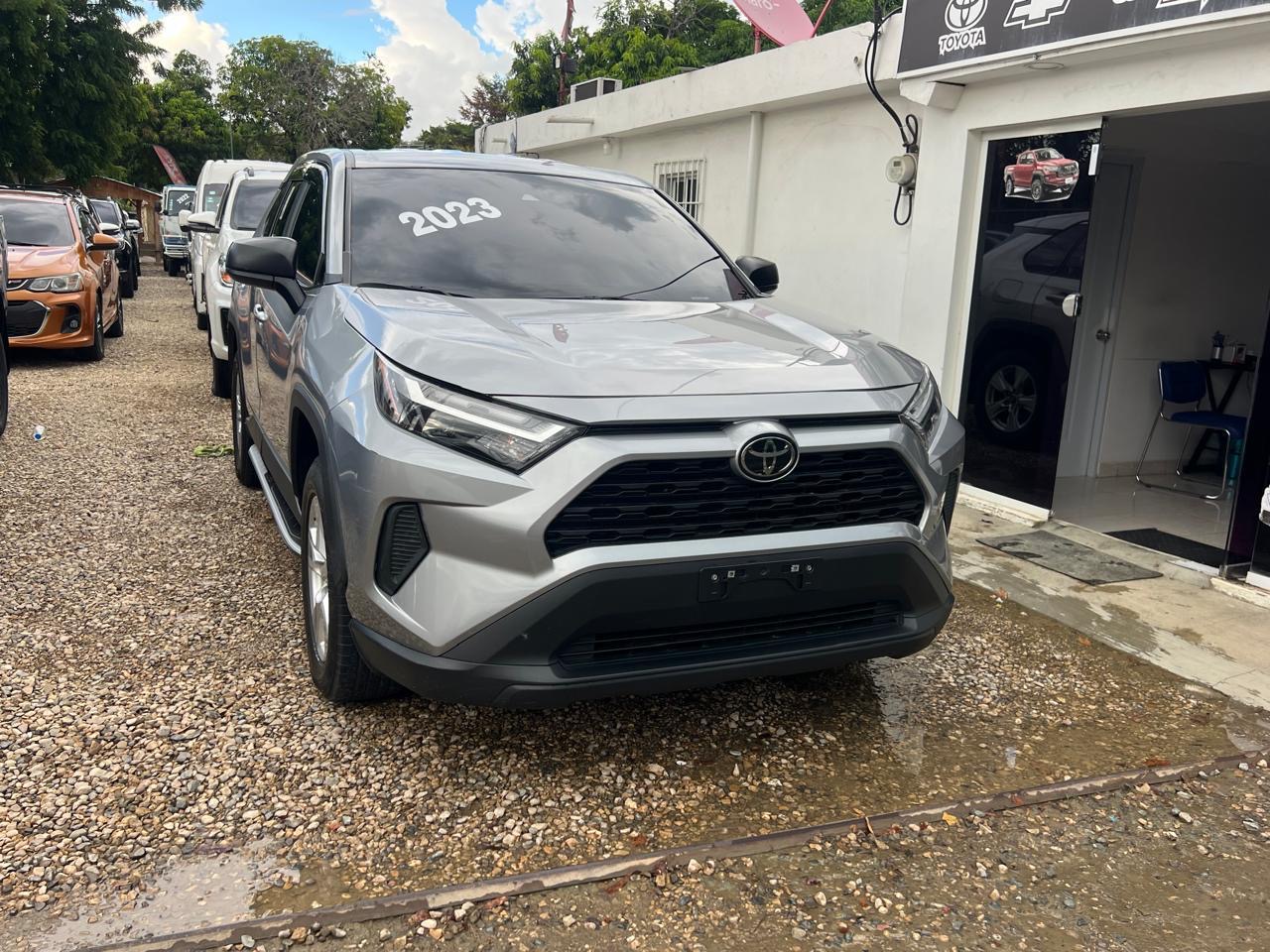 Autos - Marca.   Toyota rava  año 2023 
Precio