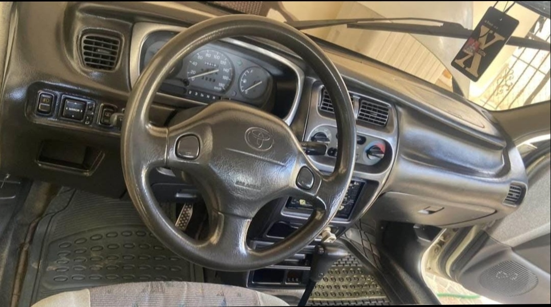 Toyota dead 2002 de oportunidad
