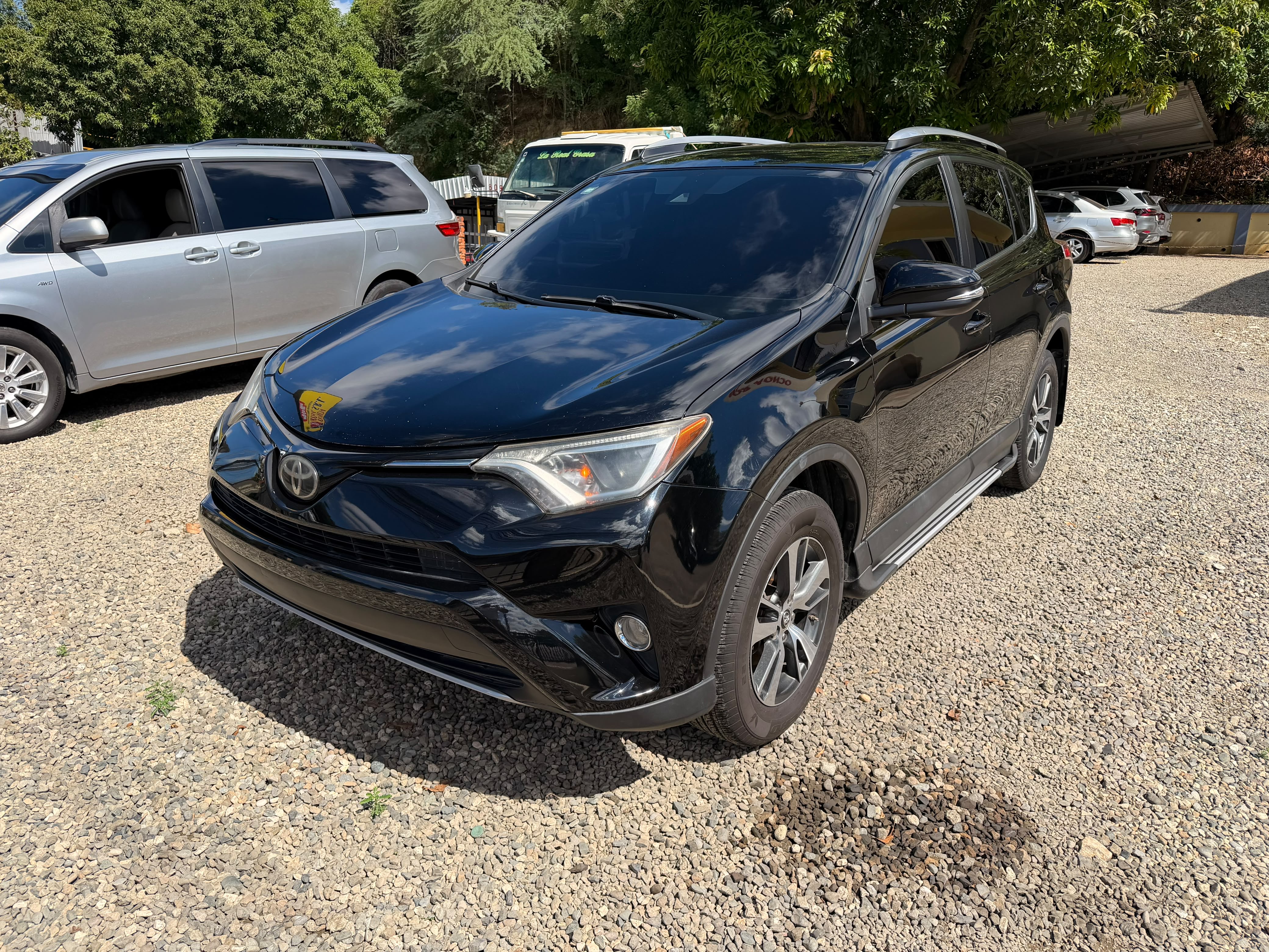 Autos - Marca  Toyota 2018 Modelo  4runner
Prep