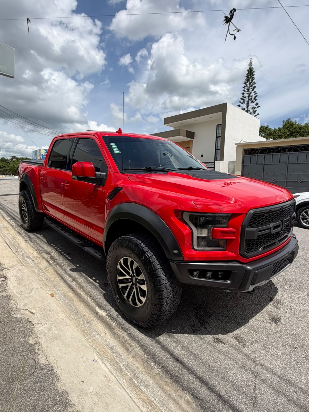 Autos - Ford raptor 150 performance 2020
60,000