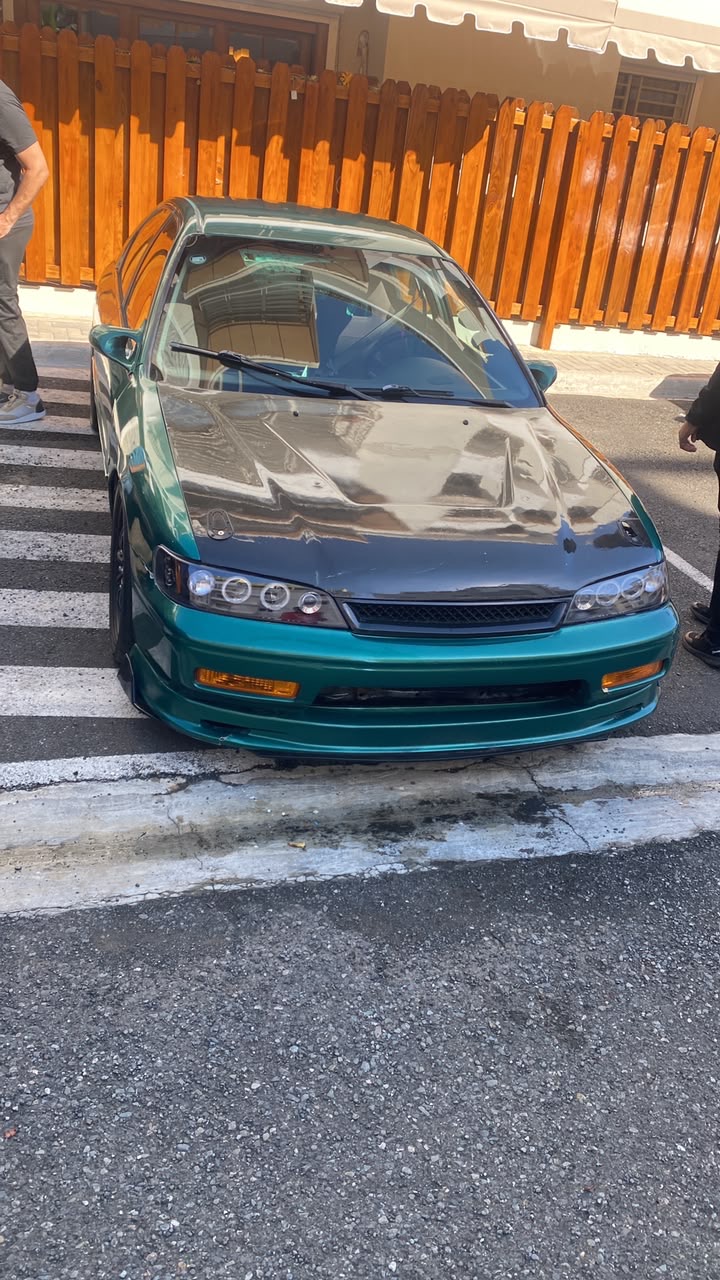 Autos - Honda accord 97 euro R 
Motor H22A 
Go