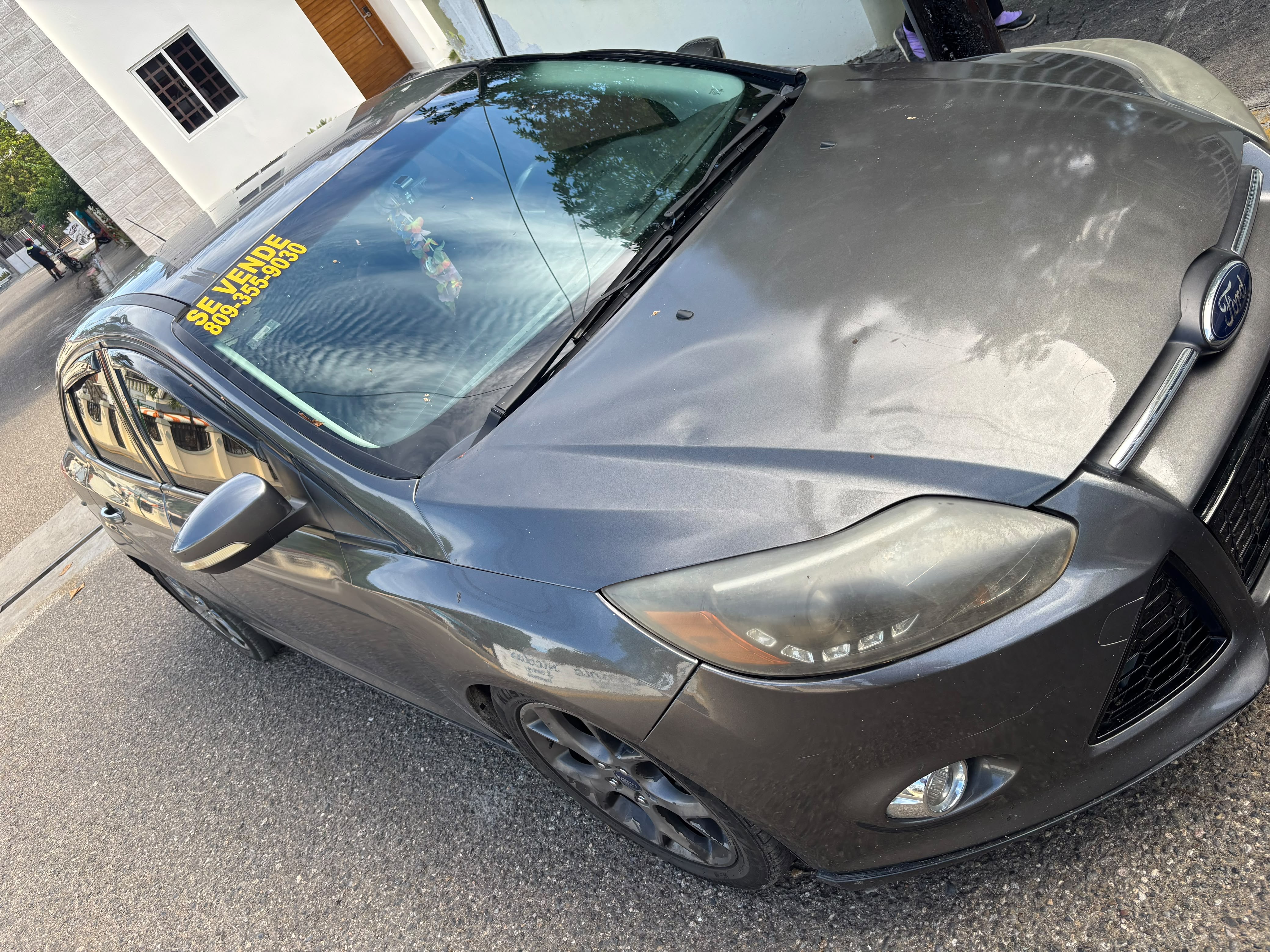 Autos - Ford Focus 2014
350k negociable 
80935